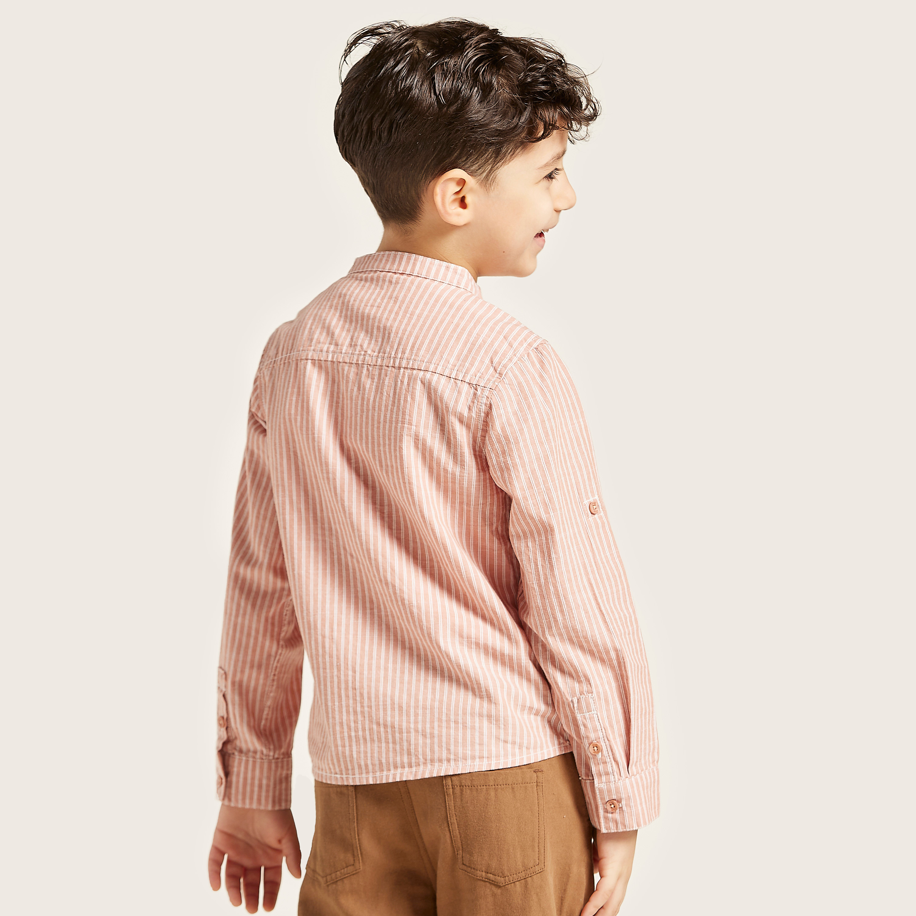 قميص مخطط بياقة ماندارين وأكمام طويلة من إليجو-boys-clothing-shirts-image-4