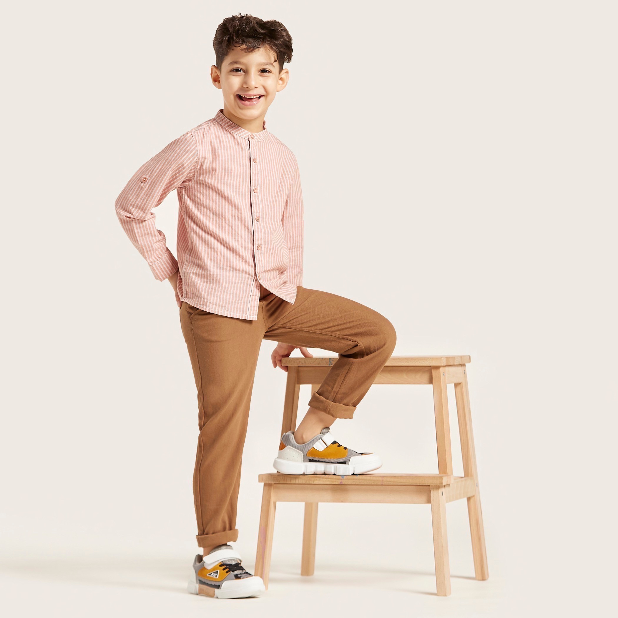 بنطلون منسوج بجيوب وزر إغلاق من إليجو-boys-clothing-bottoms-trousers-image-1