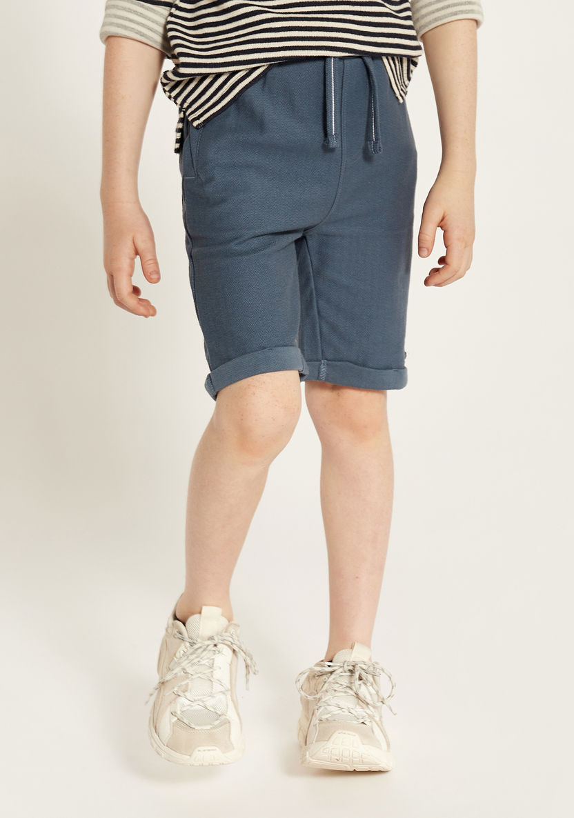 Eligo Solid Shorts with Pockets and Drawstring Closure-Shorts-image-1
