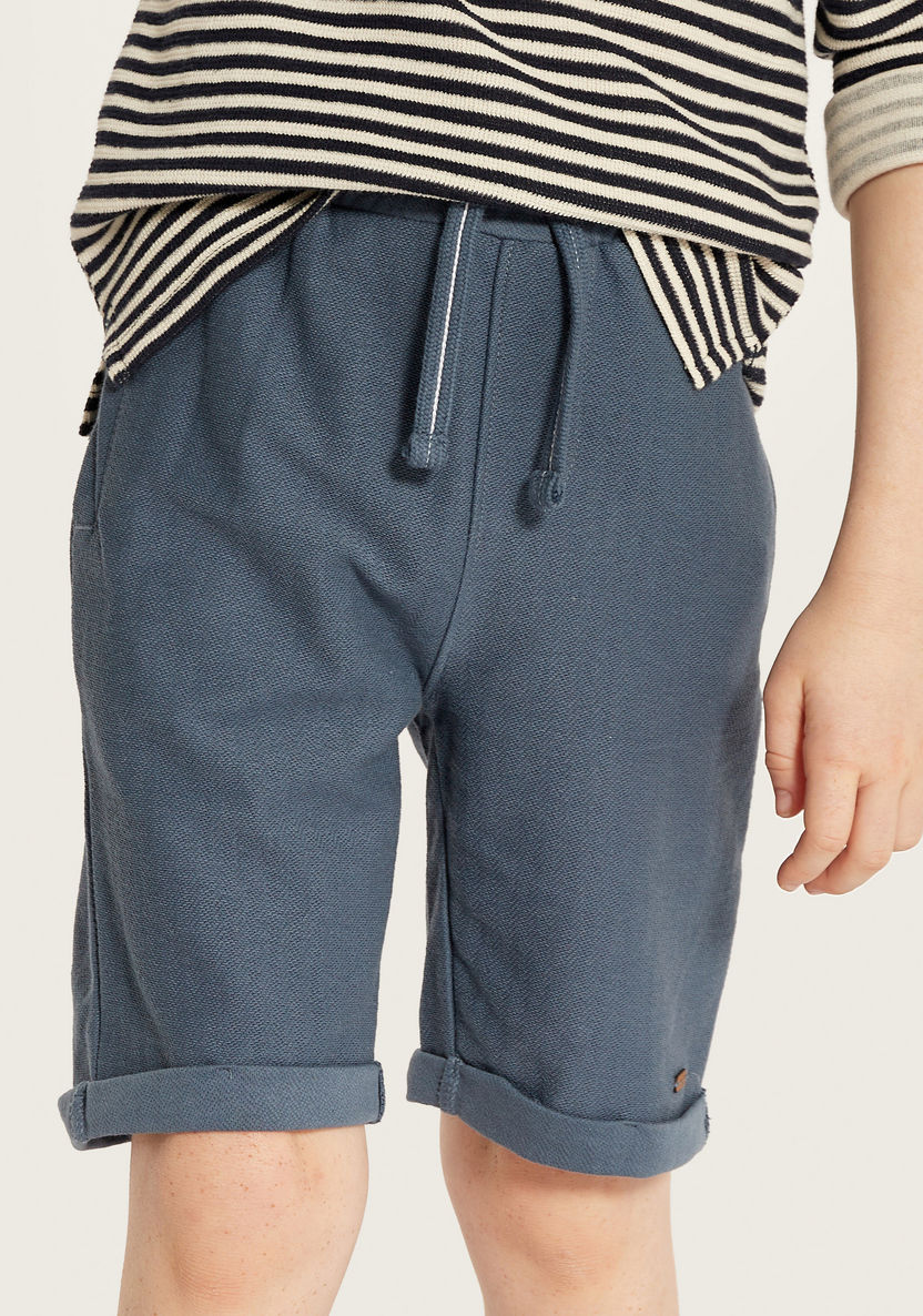 Eligo Solid Shorts with Pockets and Drawstring Closure-Shorts-image-2