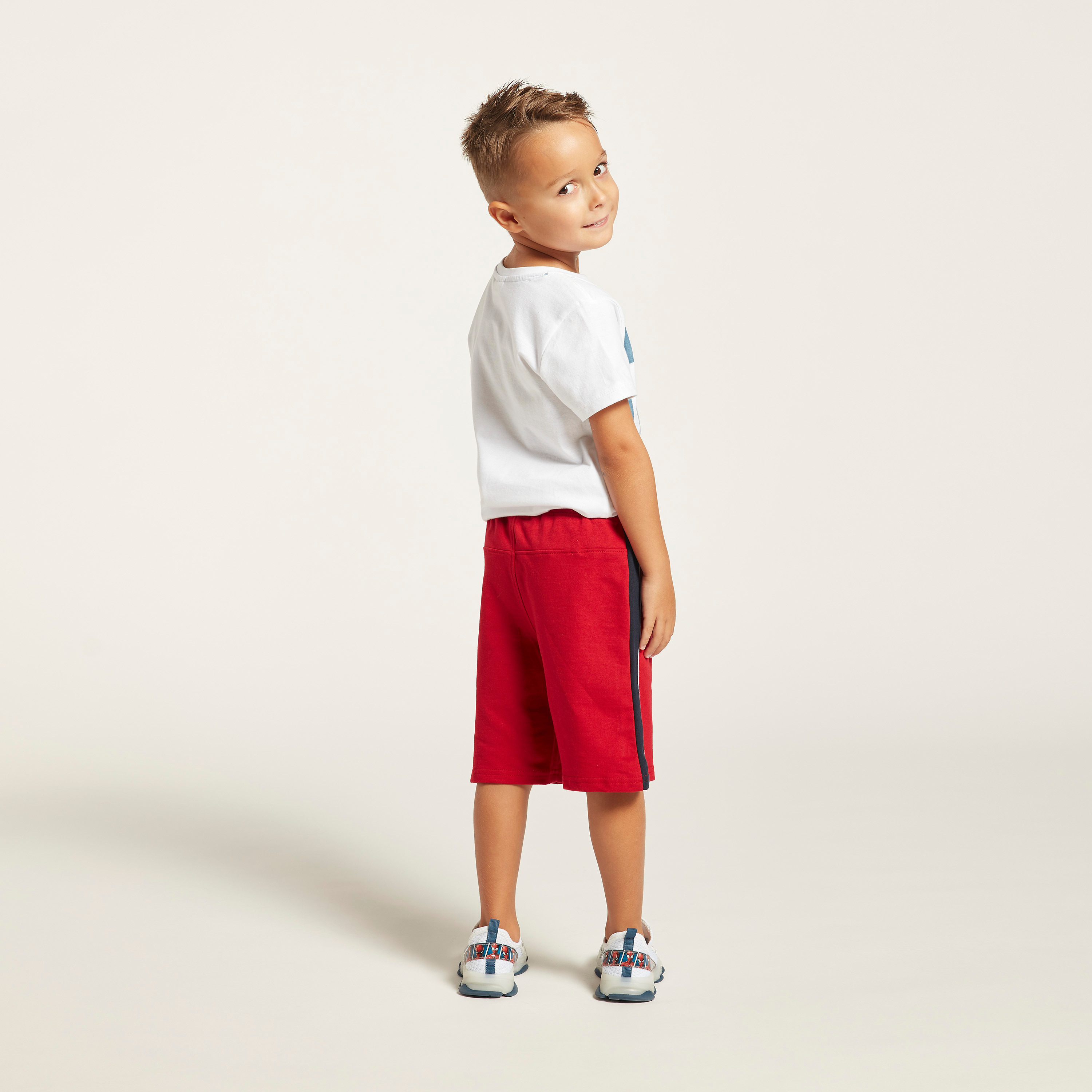 Lee Cooper Printed Knit Shorts with Drawstring and Pocket Detail-baby-boys-clothing-bottoms-shorts-image-4