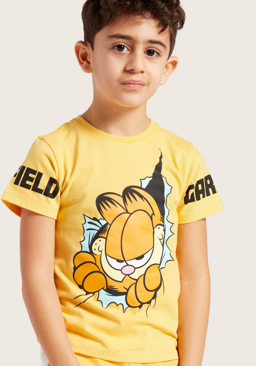 Garfield Graphic Print T-shirt with Short Sleeves-T Shirts-image-2