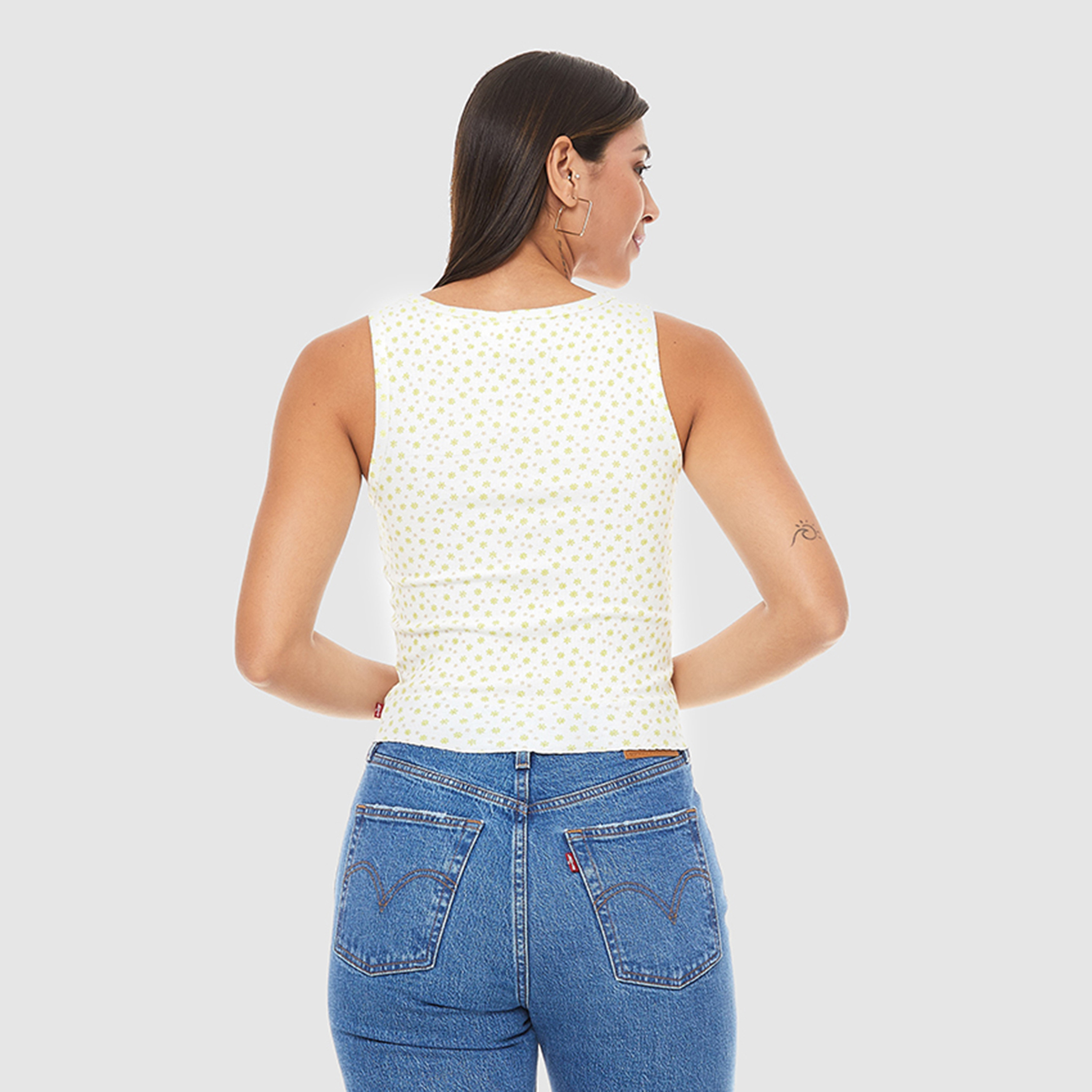 قميص بدون أكمام بدون أكمام بطبعة بيضاء من Levi's Women-women-clothing-tshirts-image-2