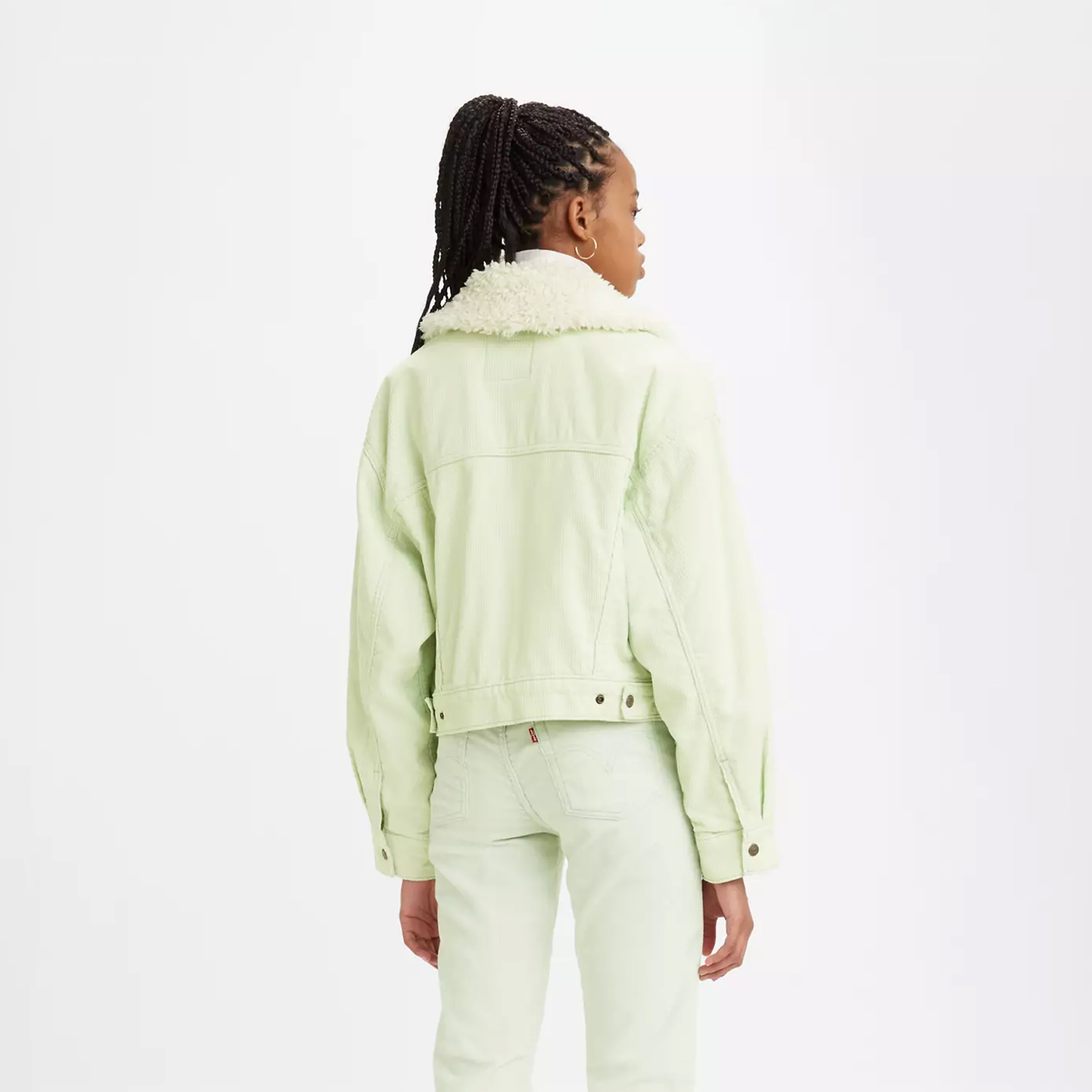 Levi's Women's Solid Collared Long Sleeves Jacket-women-clothing-sportswearandactivewear-coatsandjackets-jackets-image-2