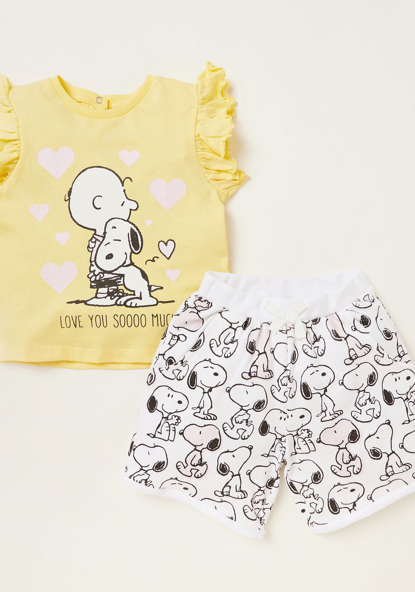 Peanuts Graphic Print T-shirt with All-Over Print Shorts Set-Clothes Sets-image-0