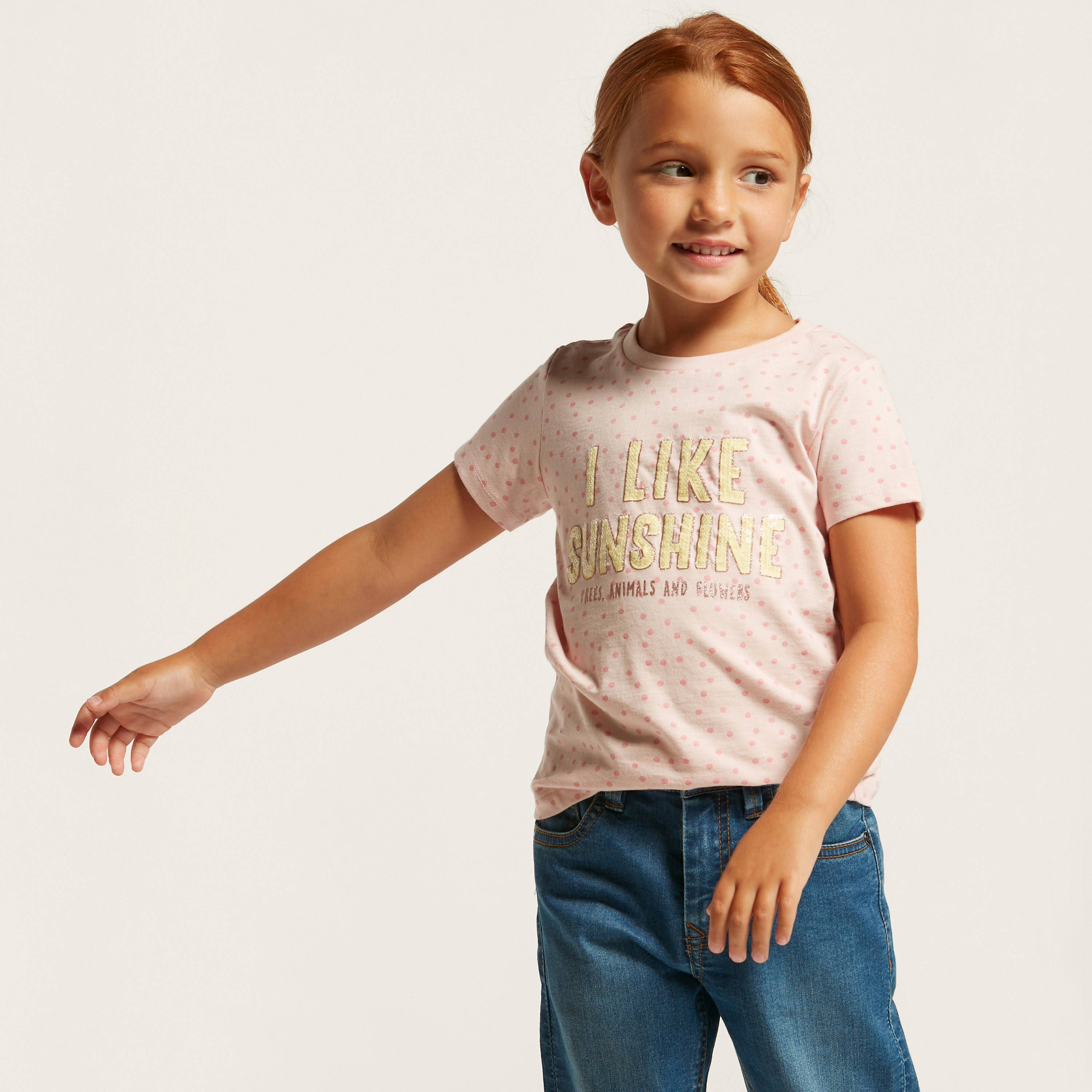 تيشيرت بأكمام قصيرة وياقة مستديرة وطبعات جرافيك من جونيورز-girls-clothing-schoolwear-tshirts-image-3