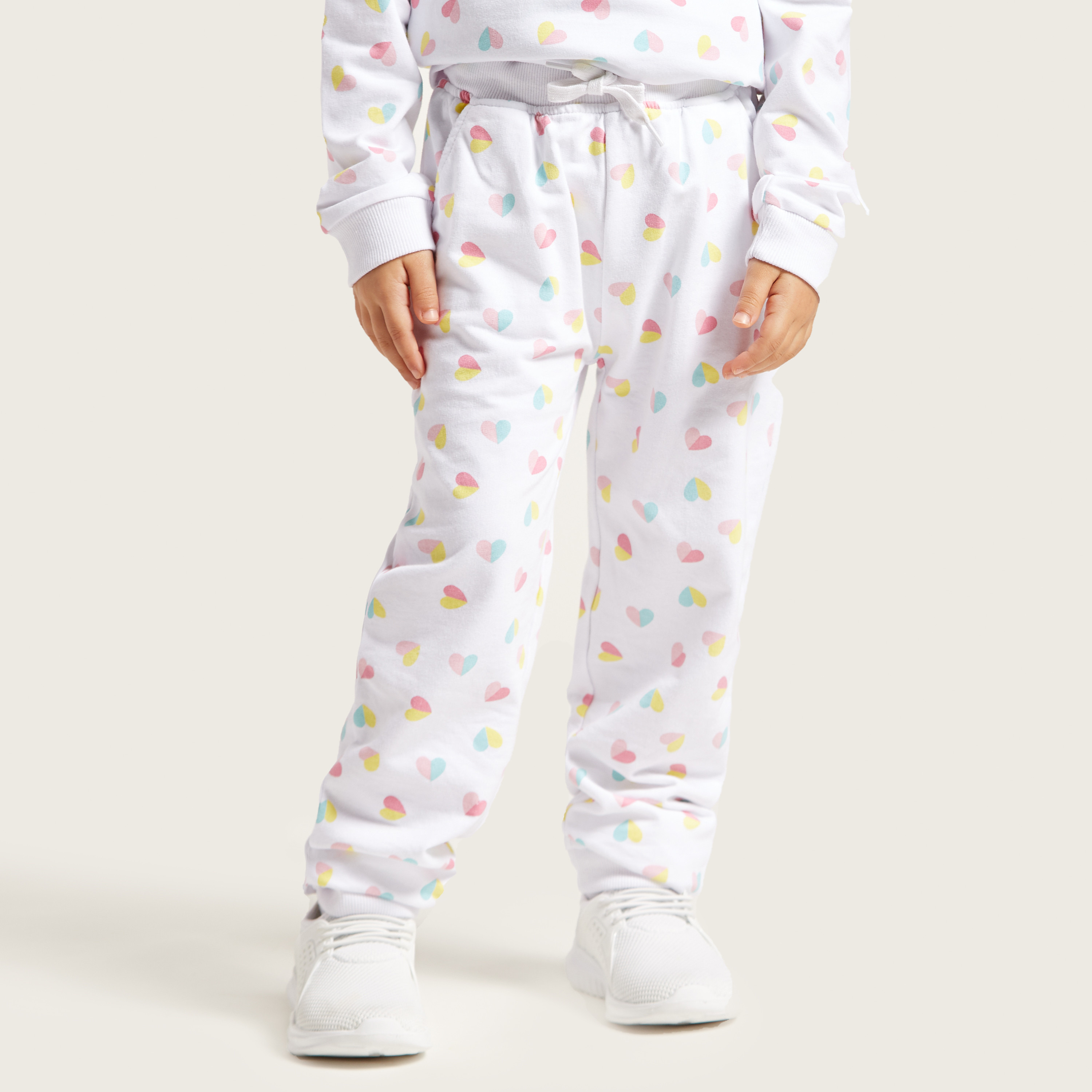 بنطلون رياضي برباط وجيوب وطبعات قلب من جونيورز-baby-girls-clothing-bottoms-joggersandtrackpants-image-2