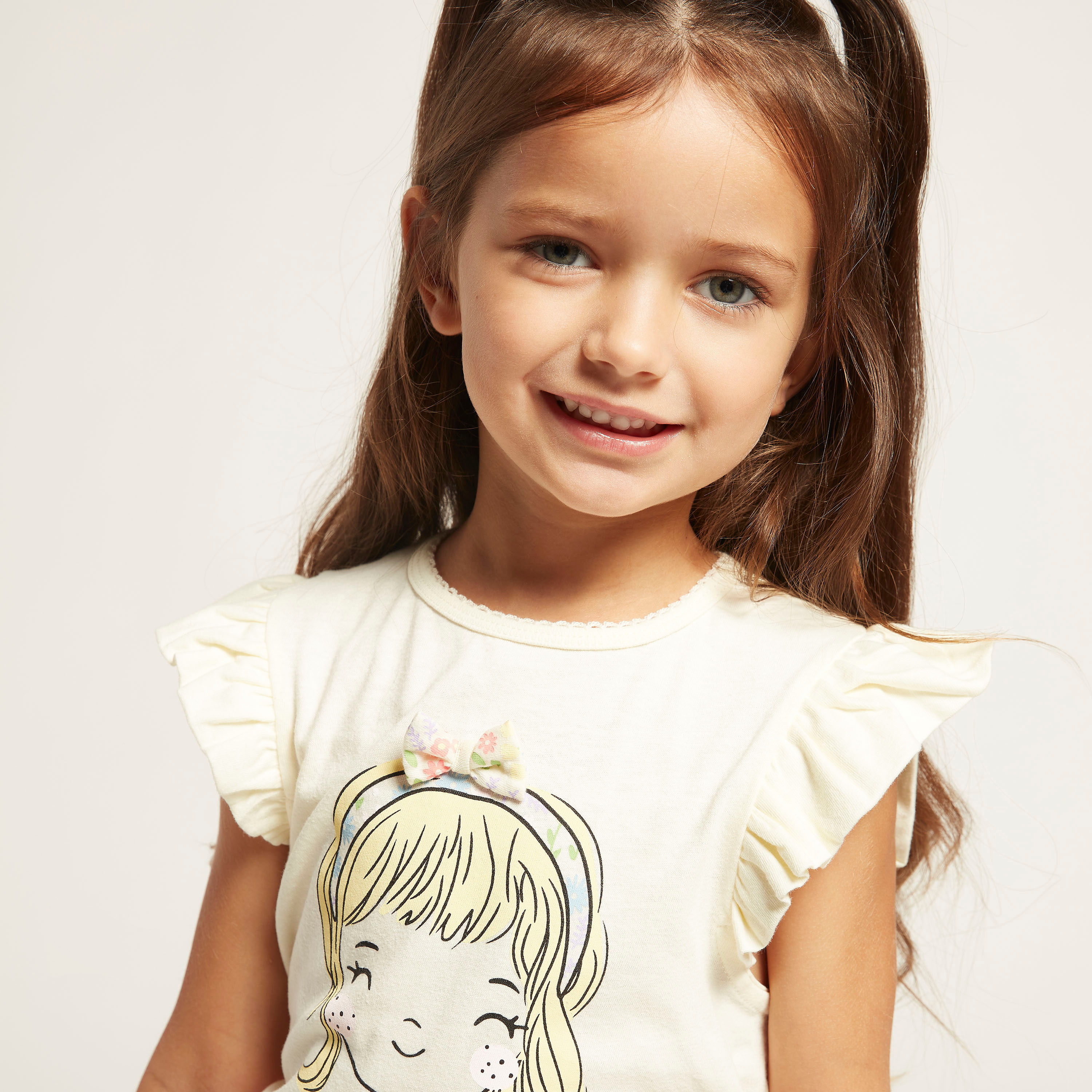 Juniors Graphic Print T-shirt with Bow Applique and Cap Sleeves-girls-clothing-schoolwear-tshirts-image-3