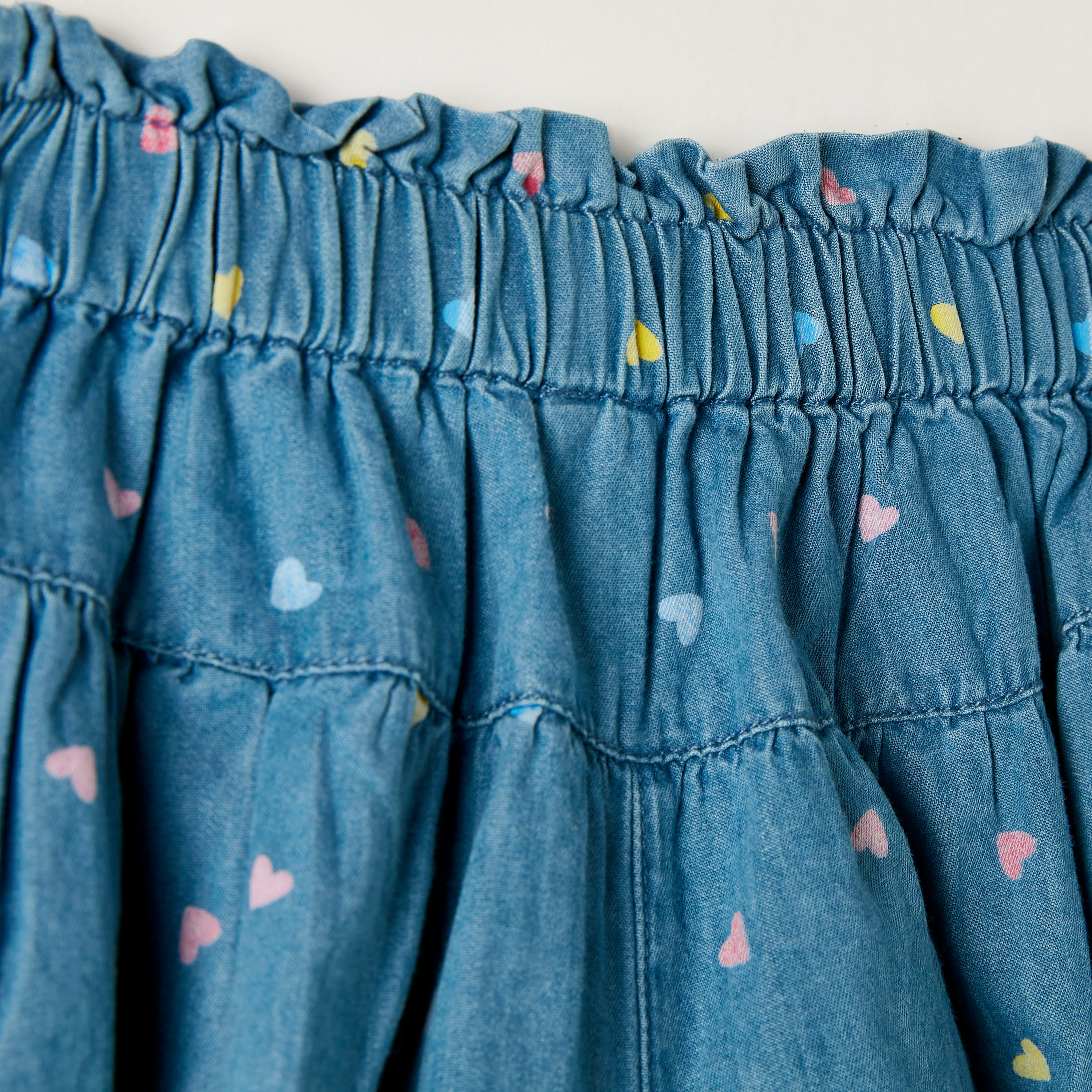 تنورة شورت دنيم بخصر مطّاطي وطبعات من جونيورز-baby-girls-clothing-bottoms-skirts-image-4