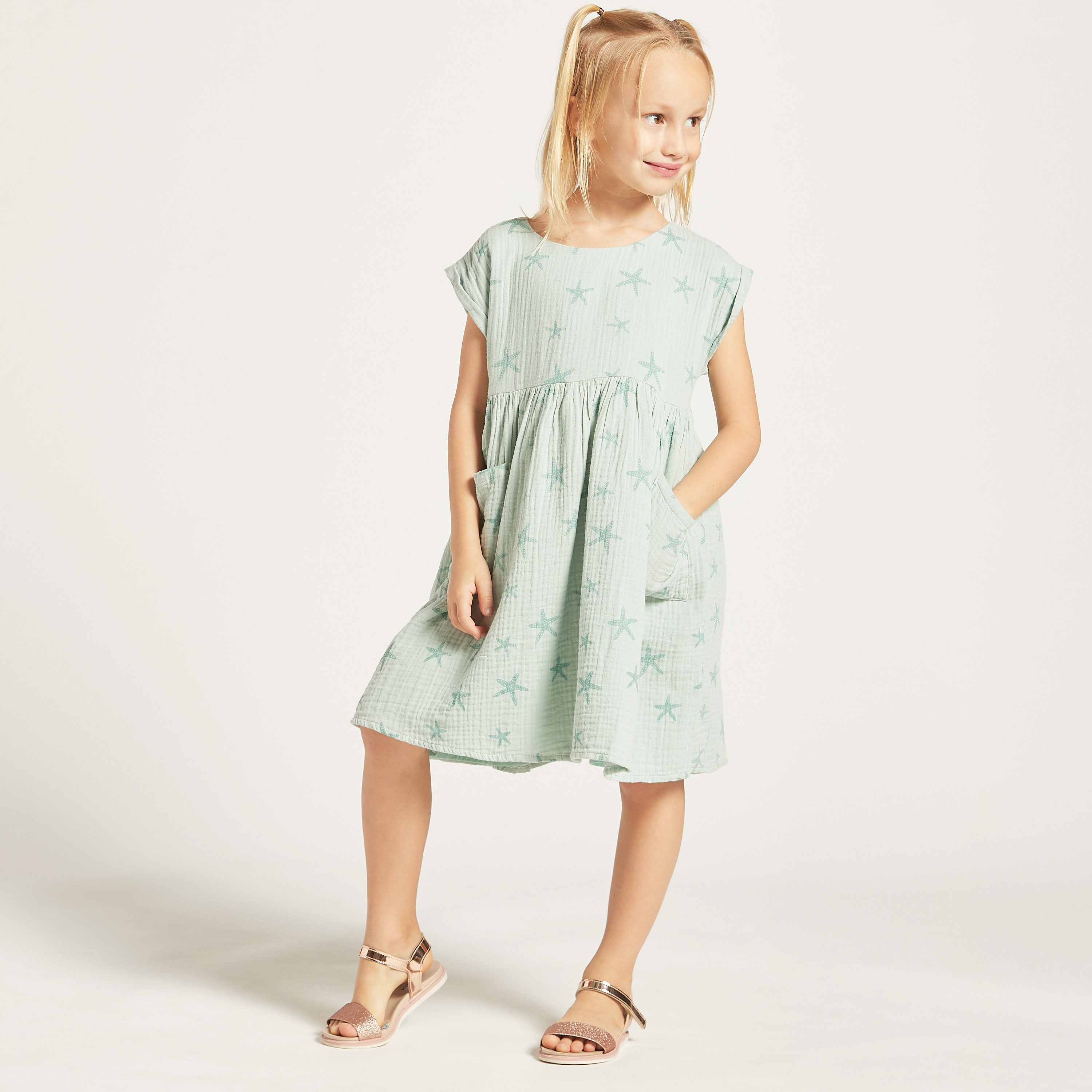 فستان عضوي بجيوب وطبعات من لاف إيرث-girls-clothing-dressesandjumpsuits-image-2