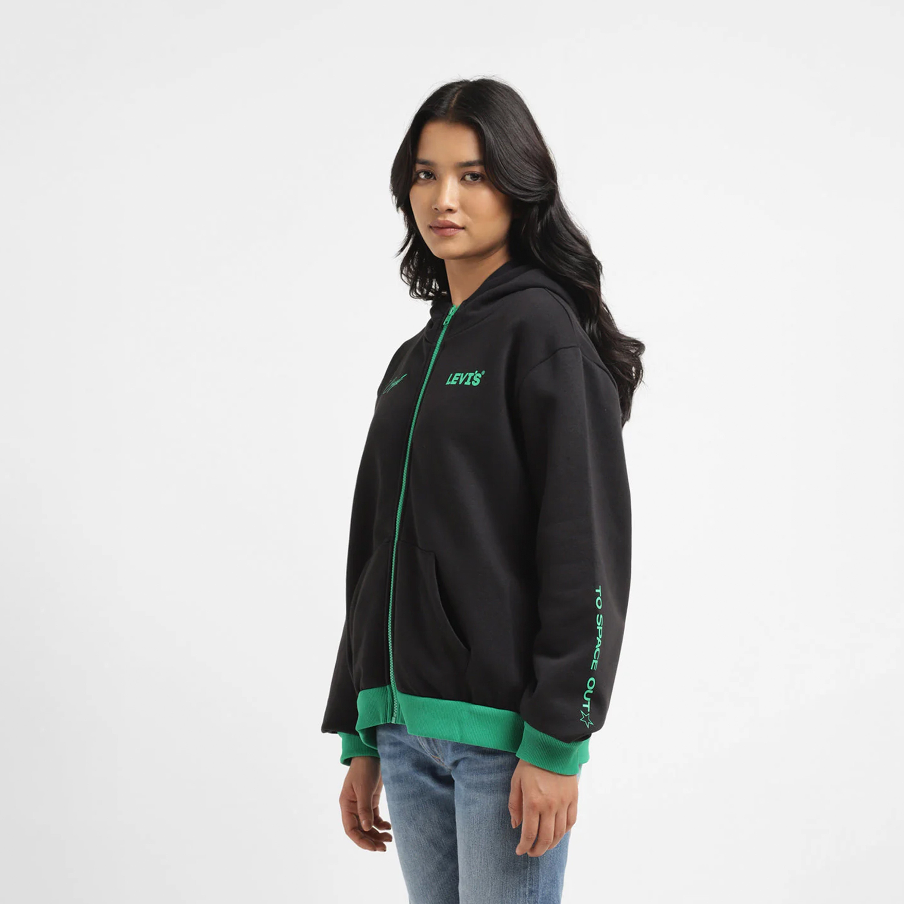 هودي نسائي بوب-أوفر ورقبة مستديرة بأكمام طويلة من ليفايس-women-clothing-hoodiesandsweatshirts-hoodies-image-4