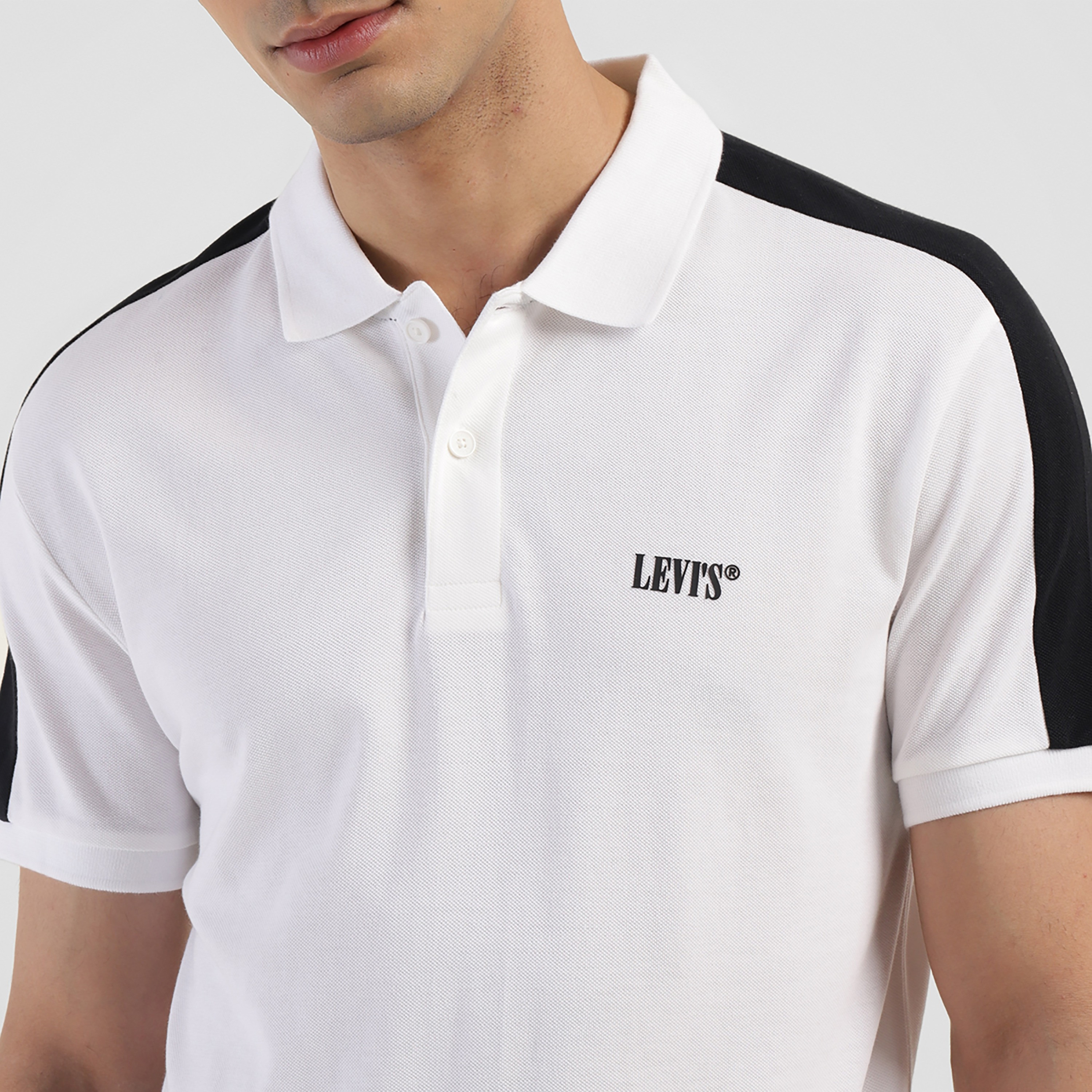 Levi's Plain Collared Short Sleeves Polo T-Shirt-men-clothing-tshirtsandpolos-polos-image-2