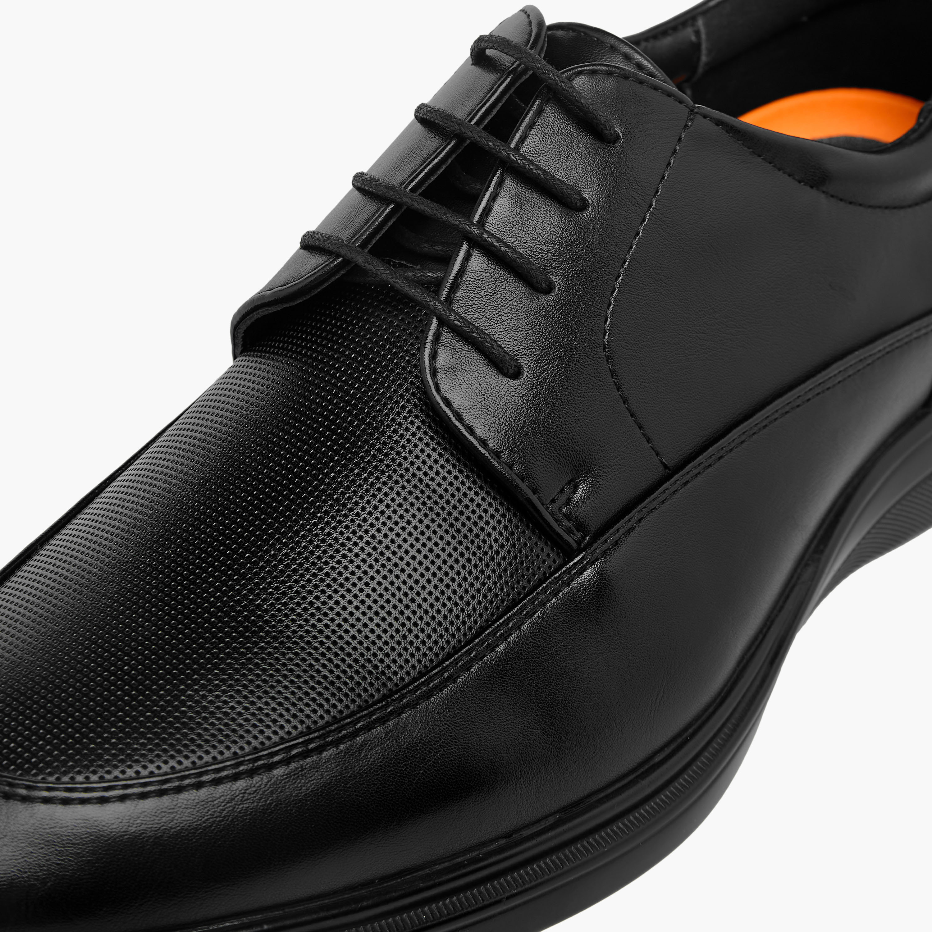 حذاء ديربي برباط إغلاق للرجال من لو كونفورت-men-shoes-formalshoes-image-4