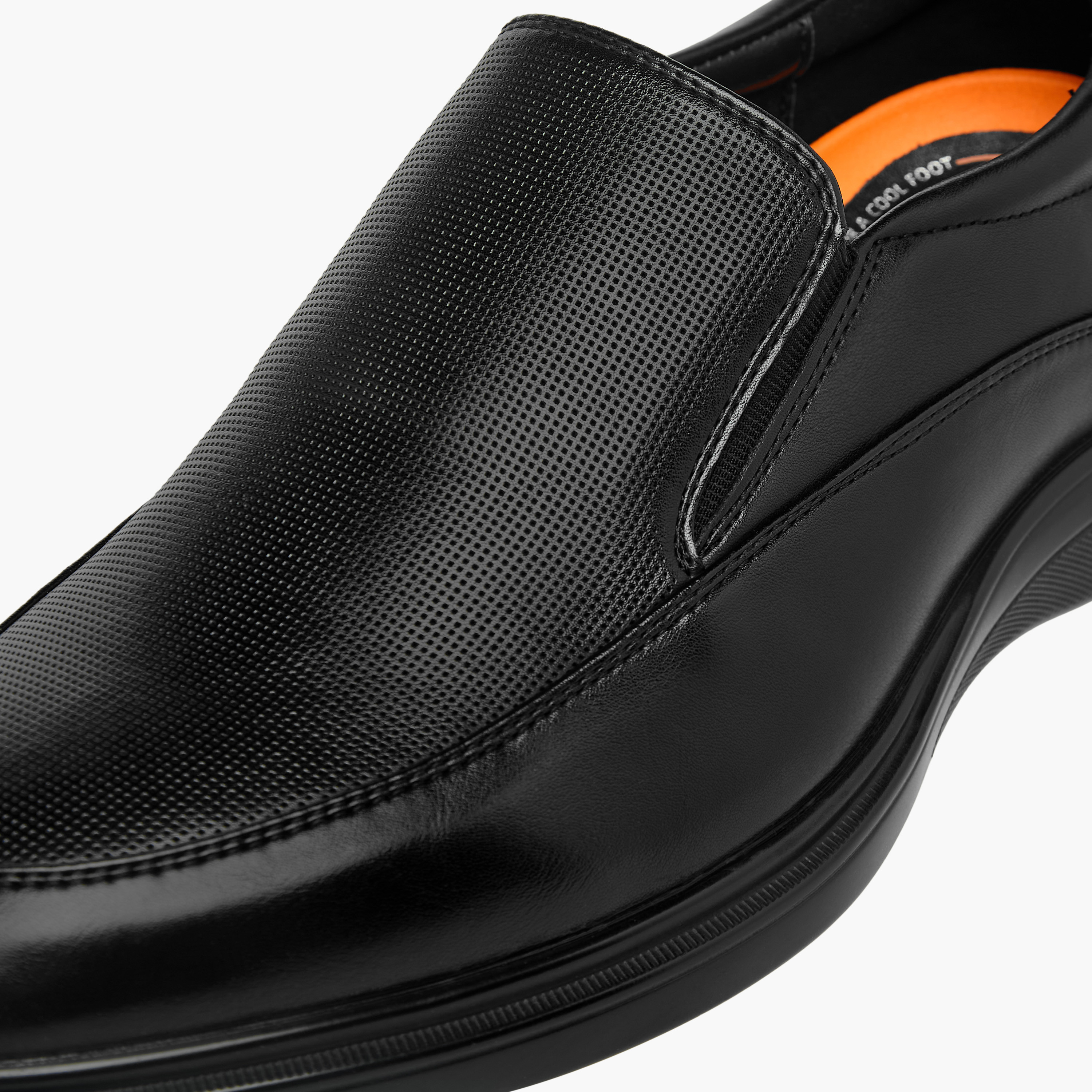 حذاء لوفر سهل الارتداء للرجال من لو كونفورت-men-shoes-loafersandmoccasins-image-4