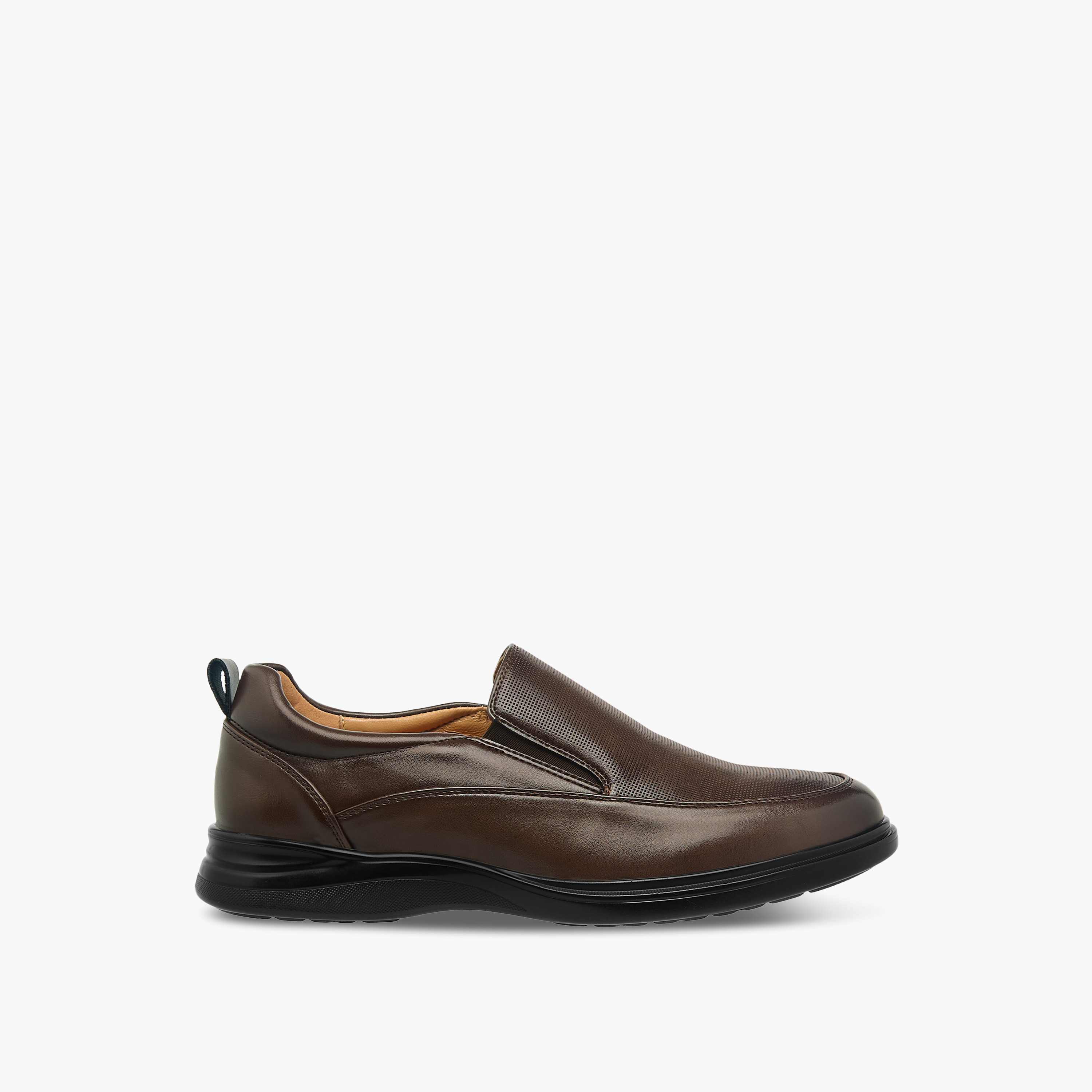 حذاء لوفر سهل الارتداء للرجال من لو كونفورت-men-shoes-loafersandmoccasins-image-3