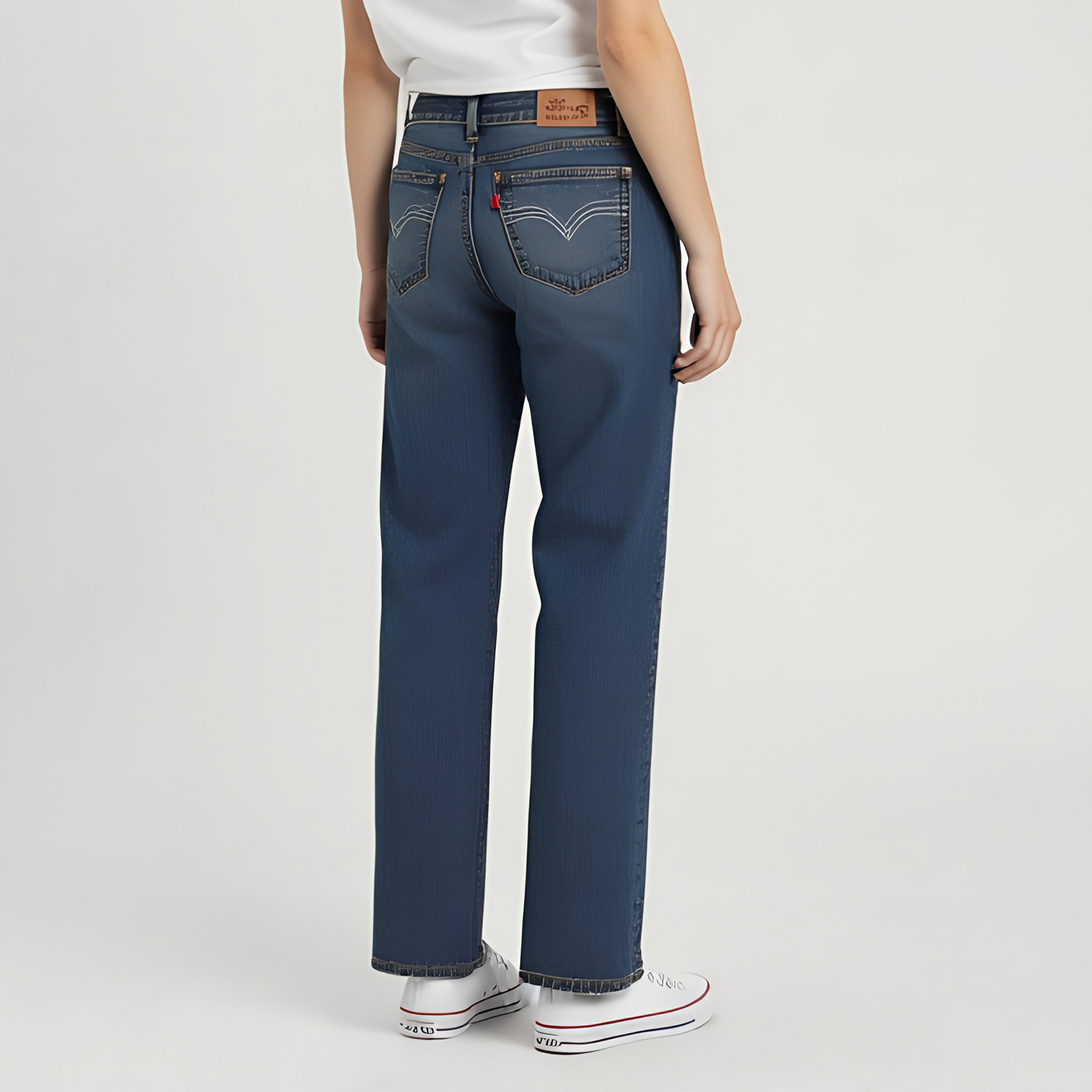 جينز حريمي بقصة "بوي فريند" مغسول باللون الأزرق مقاس 30 من ليفايس.-women-clothing-bottoms-jeans-image-4