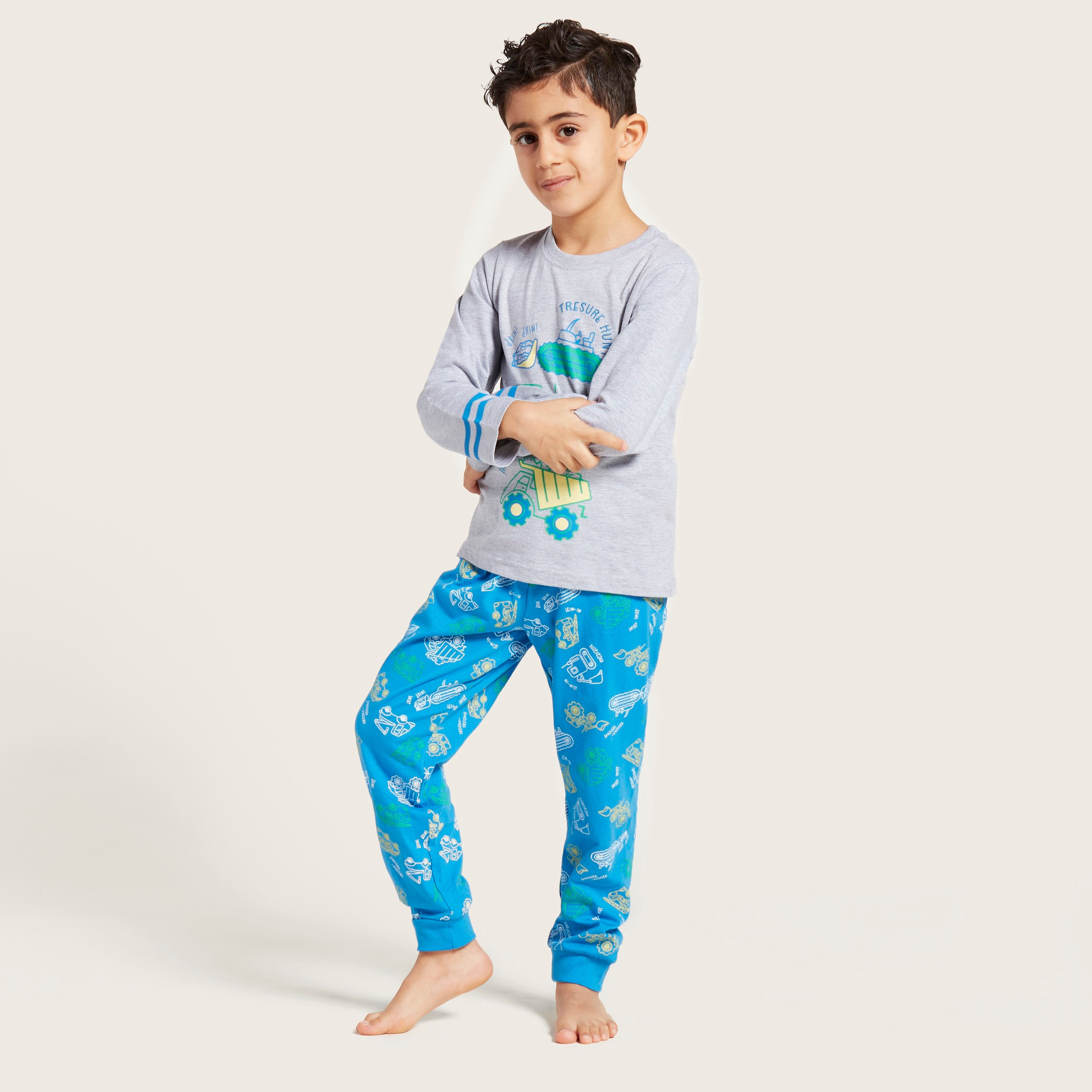 Character pajamas best sale for juniors