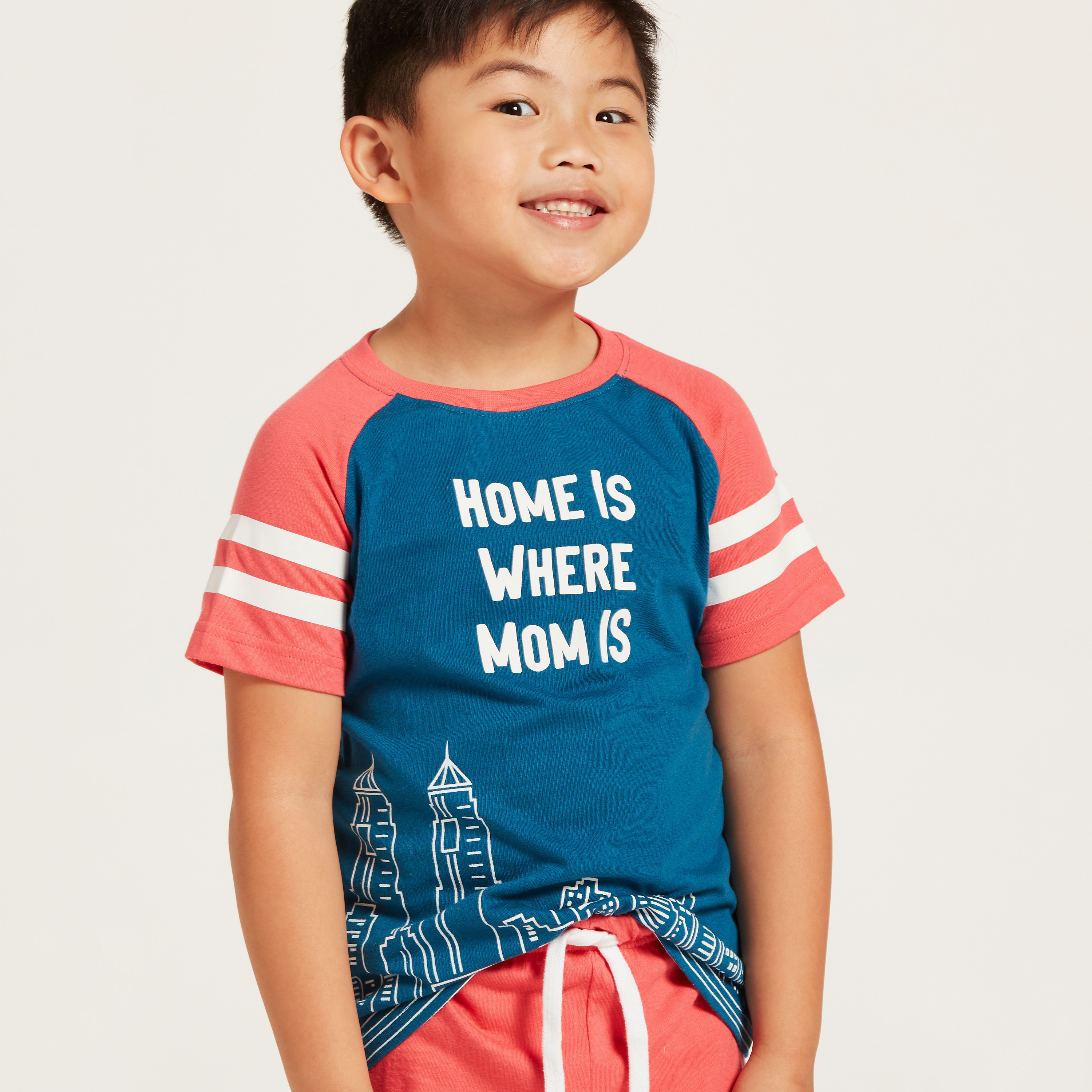 Juniors Graphic Print Raglan Sleeves T-shirt and Solid Pyjama Set-boys-clothing-nightwear-image-4