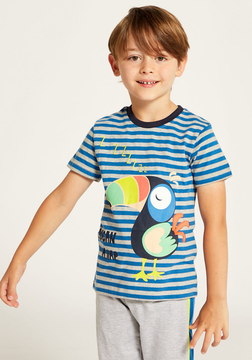 Juniors Graphic Print T-shirt and Pyjama Set-Pyjama Sets-image-1