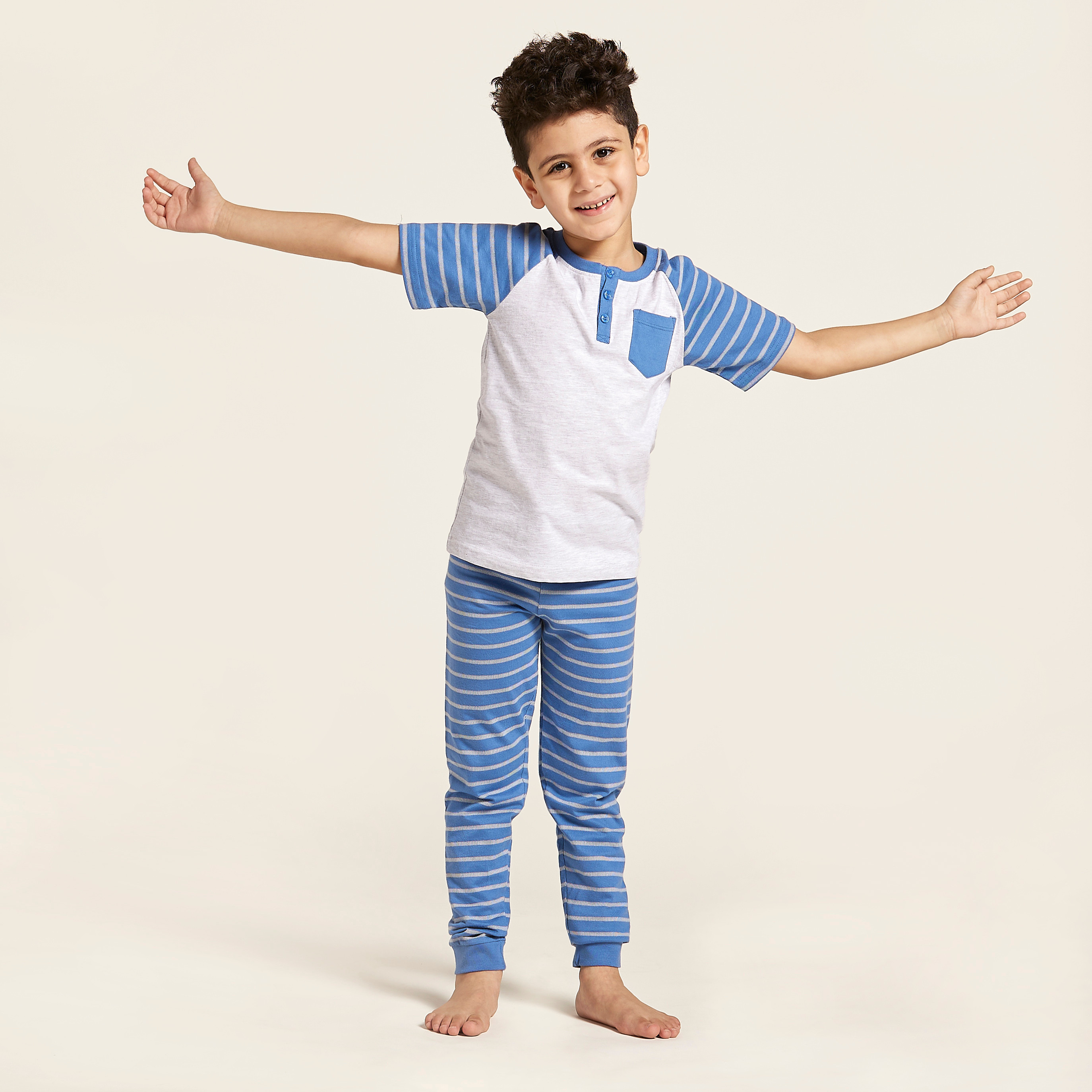 Short pyjama set discount boy