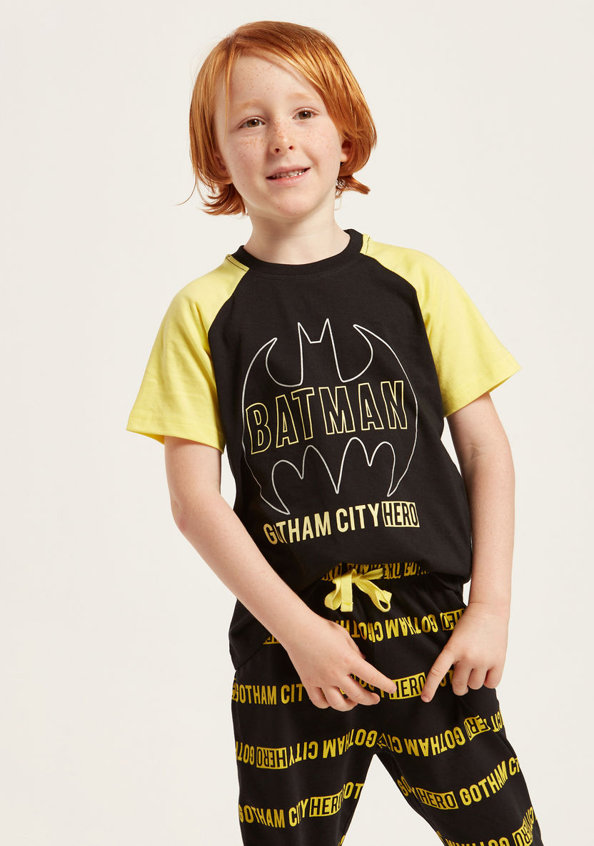Batman Print Short Sleeves T-shirt and Drawstring Detailed Pyjama Set-Pyjama Sets-image-3