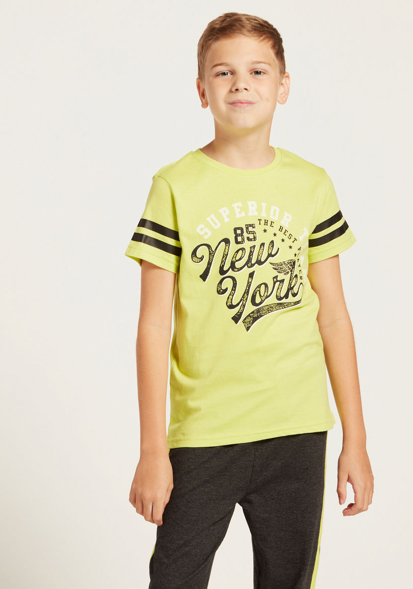 Juniors Graphic Print T-shirt and Solid Pyjama Set-Nightwear-image-1