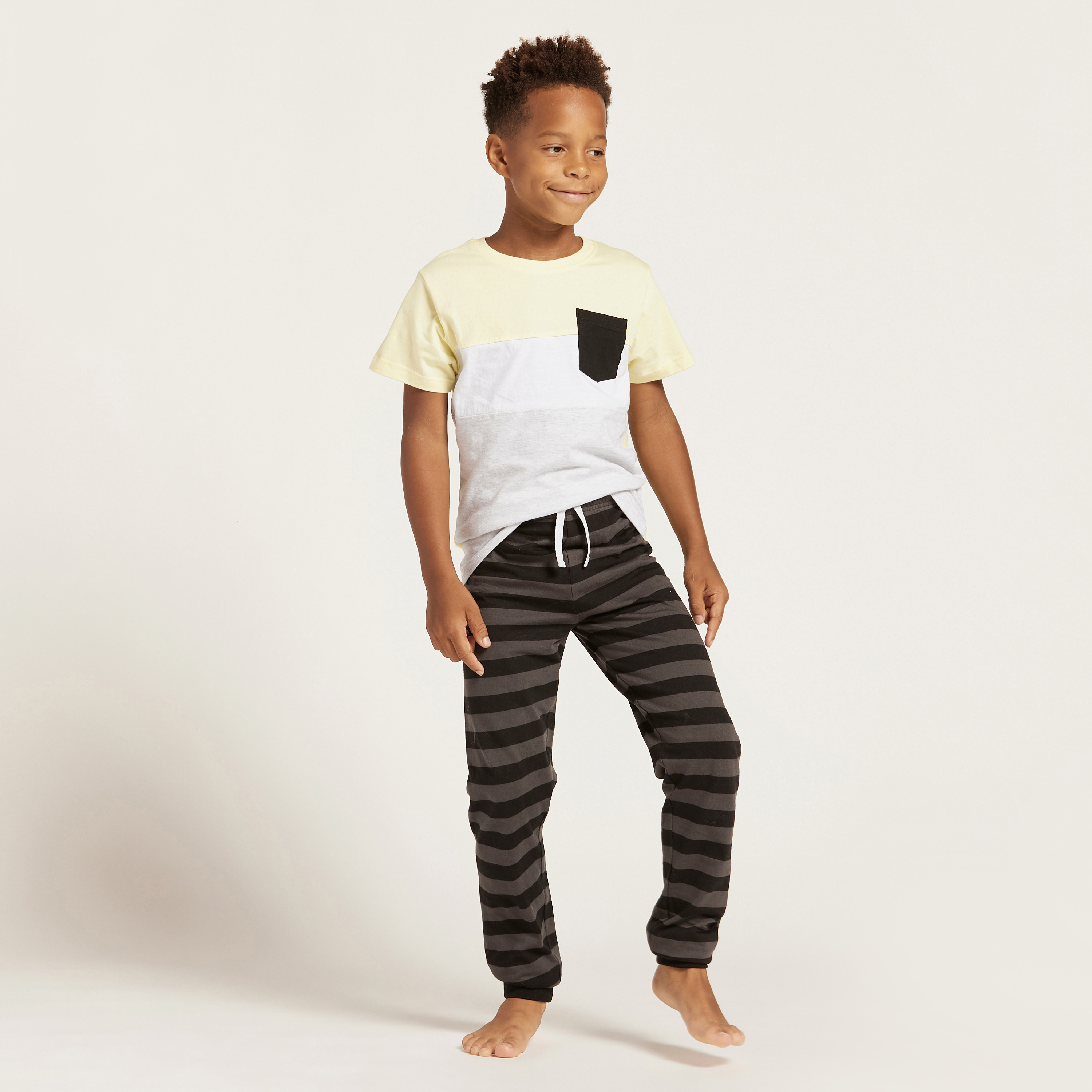 Juniors Colourblocked Round Neck T-shirt and Full Length Pyjama Set-boys-clothing-nightwear-image-2