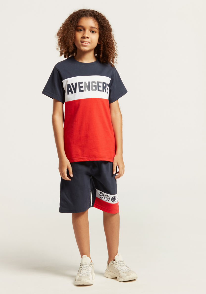 Avengers Print Colourblock T-shirt with Shorts Set-Nightwear-image-1