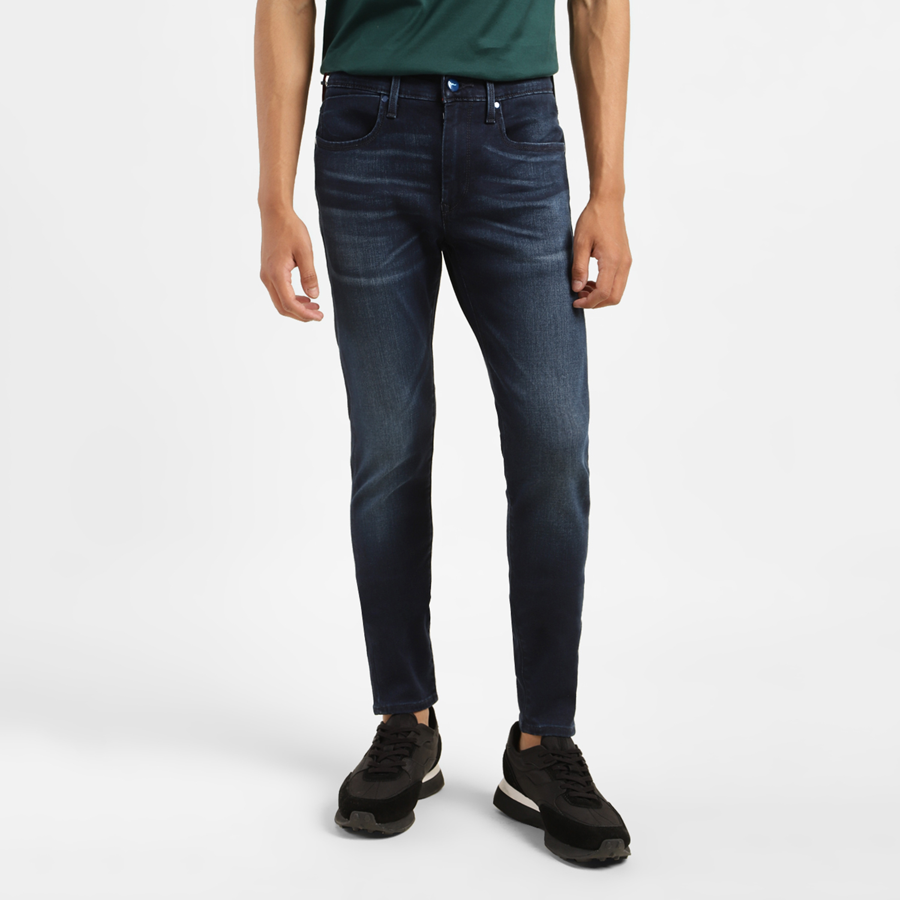 بنطال جينز من ليفايز ذو اسكيني فت وجيب متوسط الارتفاع-men-clothing-bottoms-jeans-image-1