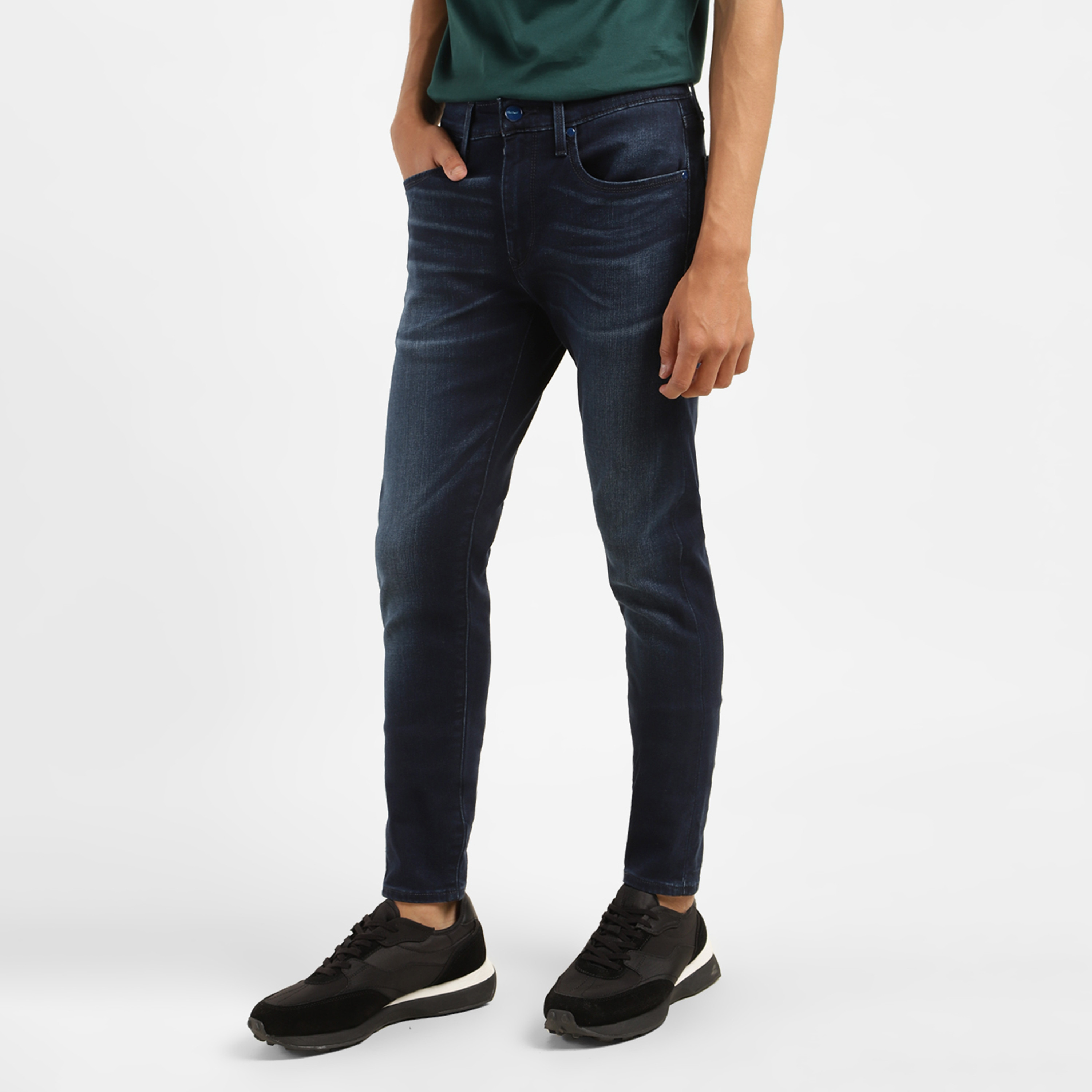 بنطال جينز من ليفايز ذو اسكيني فت وجيب متوسط الارتفاع-men-clothing-bottoms-jeans-image-2