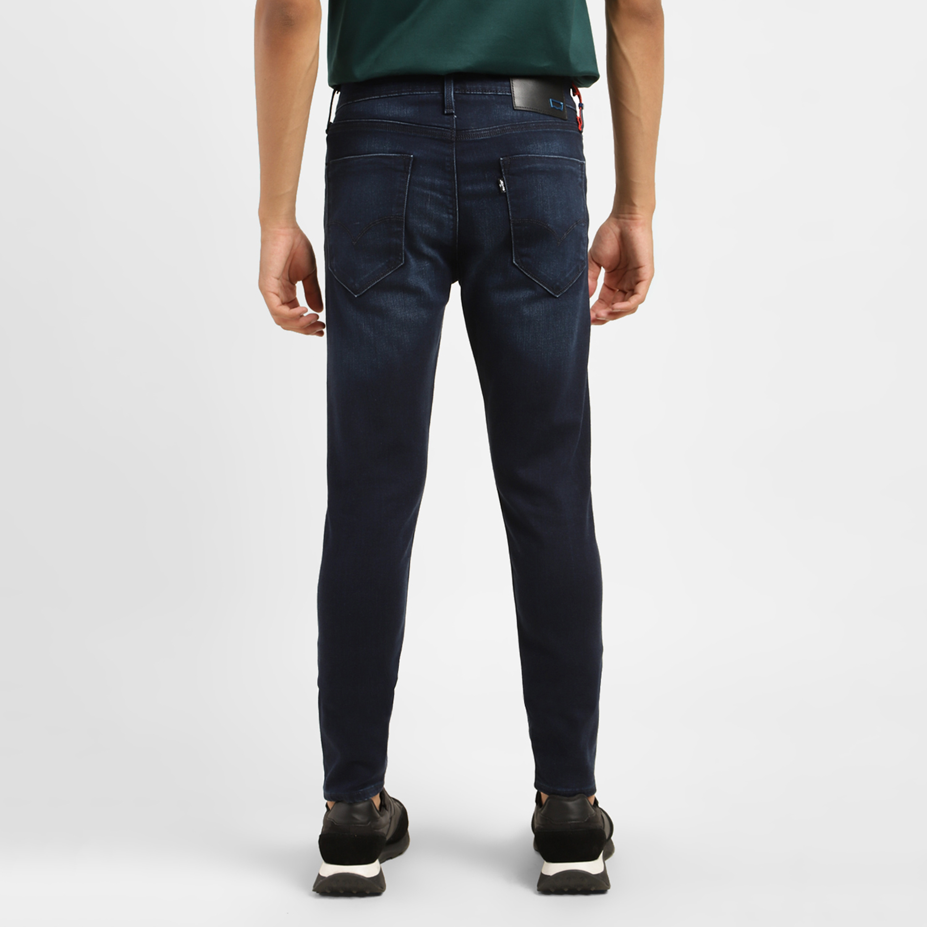 بنطال جينز من ليفايز ذو اسكيني فت وجيب متوسط الارتفاع-men-clothing-bottoms-jeans-image-3