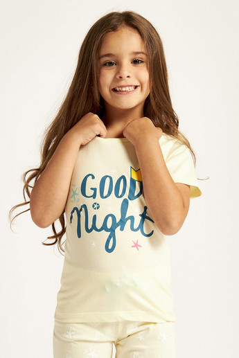Juniors Printed Short Sleeve T-shirt and Pyjamas - Set of 2