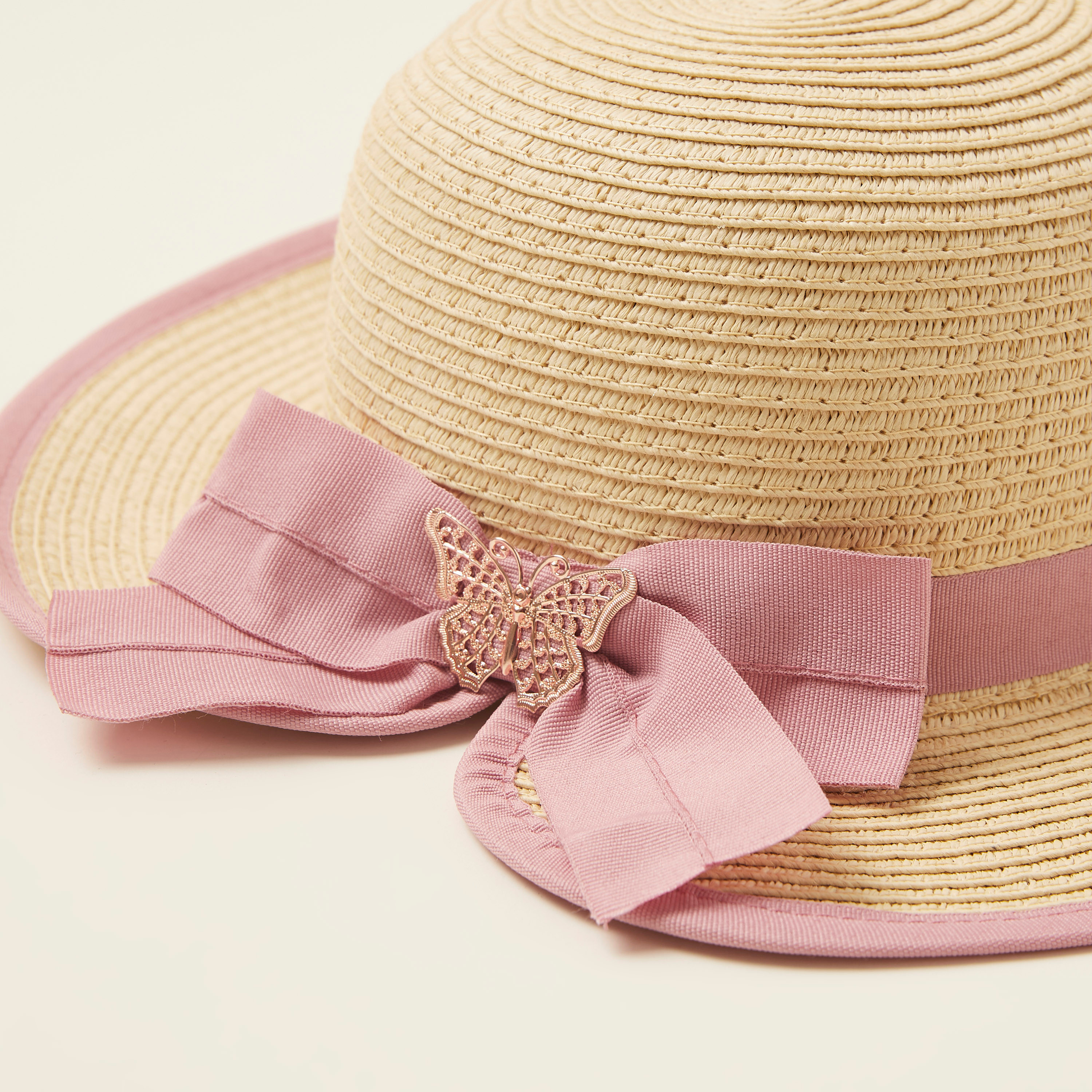 قبعة سترو بتفاصيل فيونكة من جونيورز-girls-accessories-caps-image-4