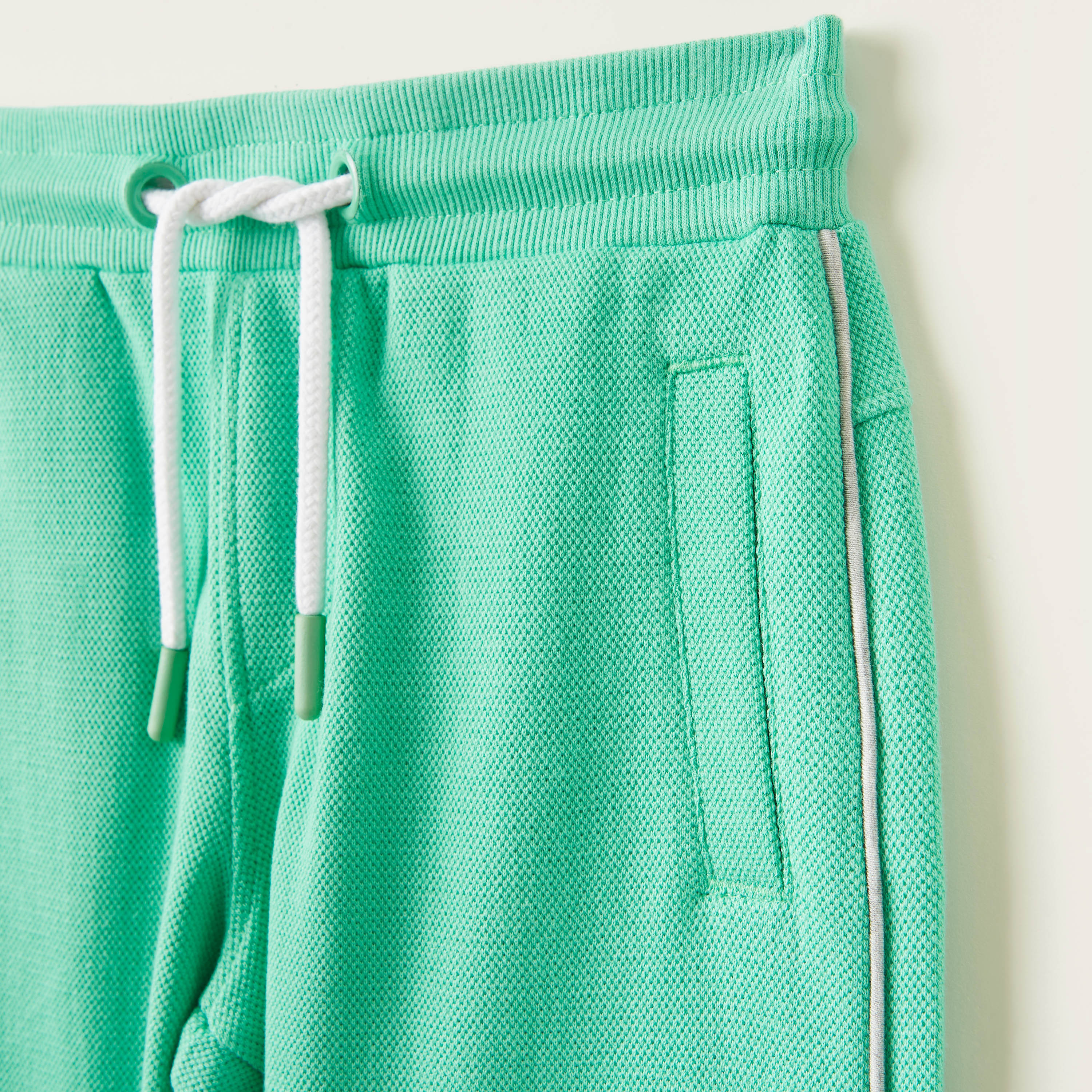 Shop Juniors Solid Shorts with Elasticised Drawstring and Pockets ...