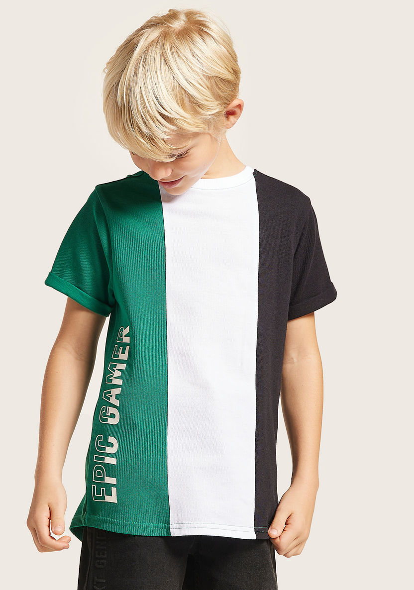 Juniors Colourblock T-shirt with Round Neck and Short Sleeves-T Shirts-image-1