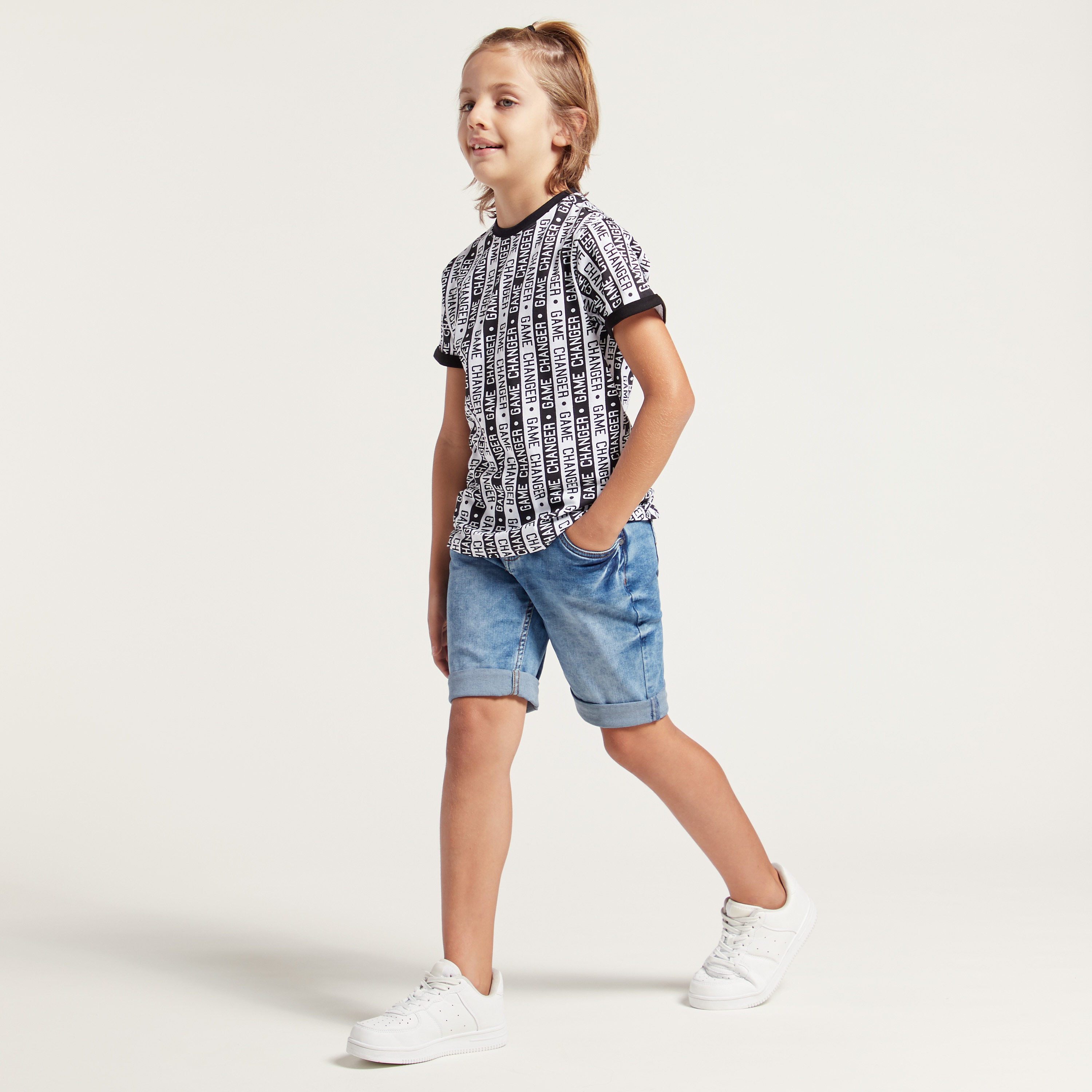 Juniors Graphic Print Round Neck T-shirt with Short Sleeves-boys-clothing-tshirtsandpolos-image-1