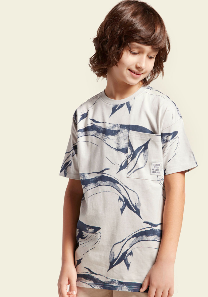 Juniors All Over Print T-shirt with Round Neck and Short Sleeves-T Shirts-image-1