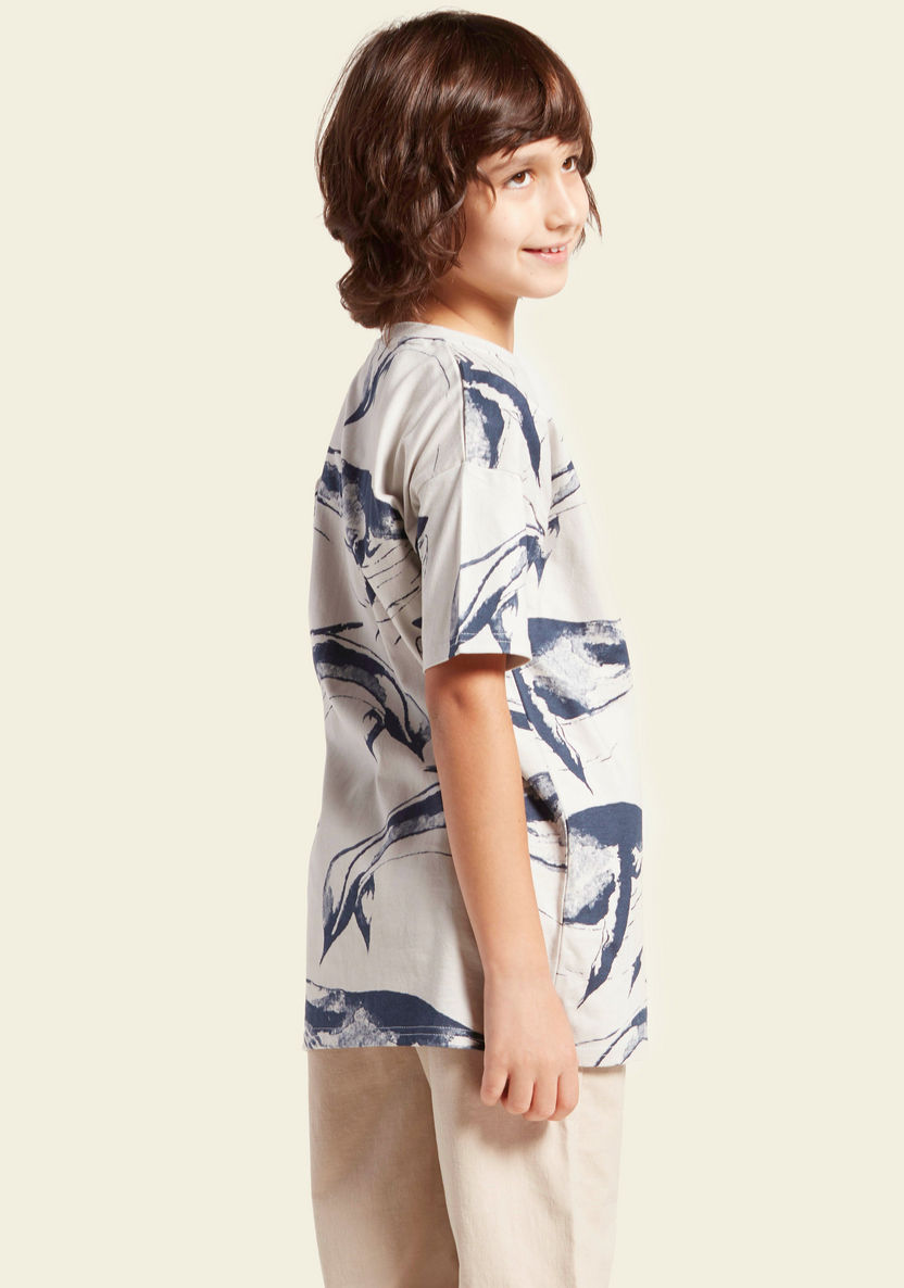 Juniors All Over Print T-shirt with Round Neck and Short Sleeves-T Shirts-image-3