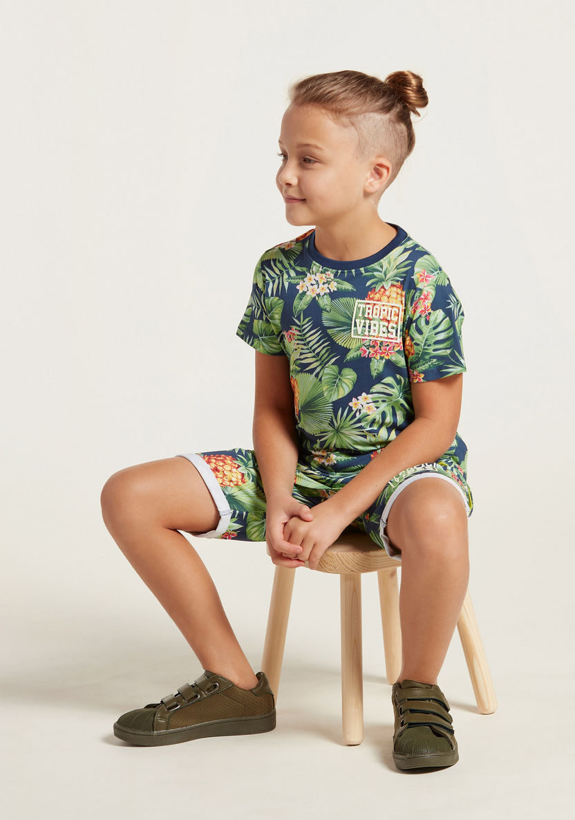Juniors Leaf Print T-shirt and Shorts Set-Clothes Sets-image-0