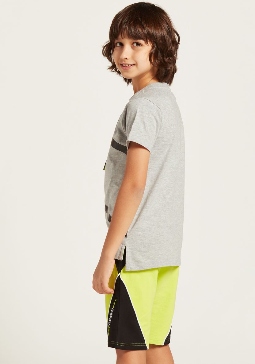 Juniors Graphic Print T-shirt with Round Neck and Zippered Detail-T Shirts-image-3