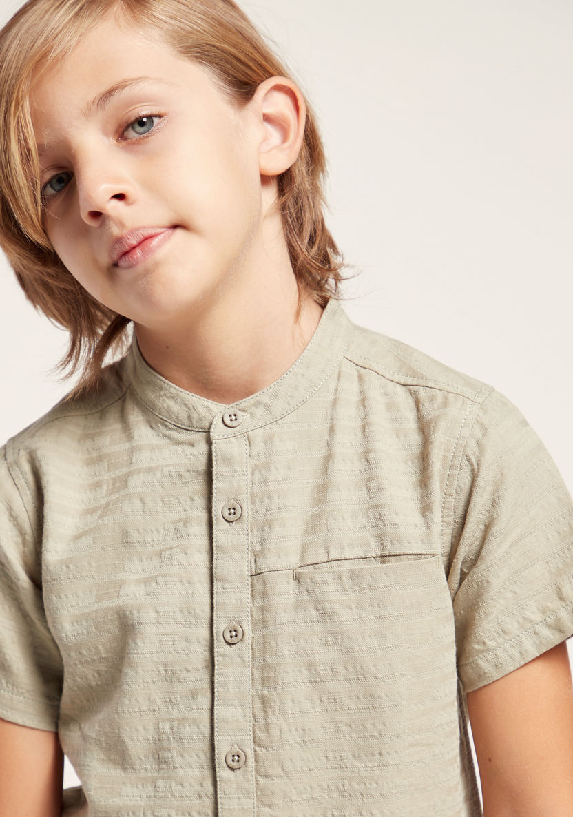 Eligo Solid Shirt with Mandarin Collar and Short Sleeves-Shirts-image-2