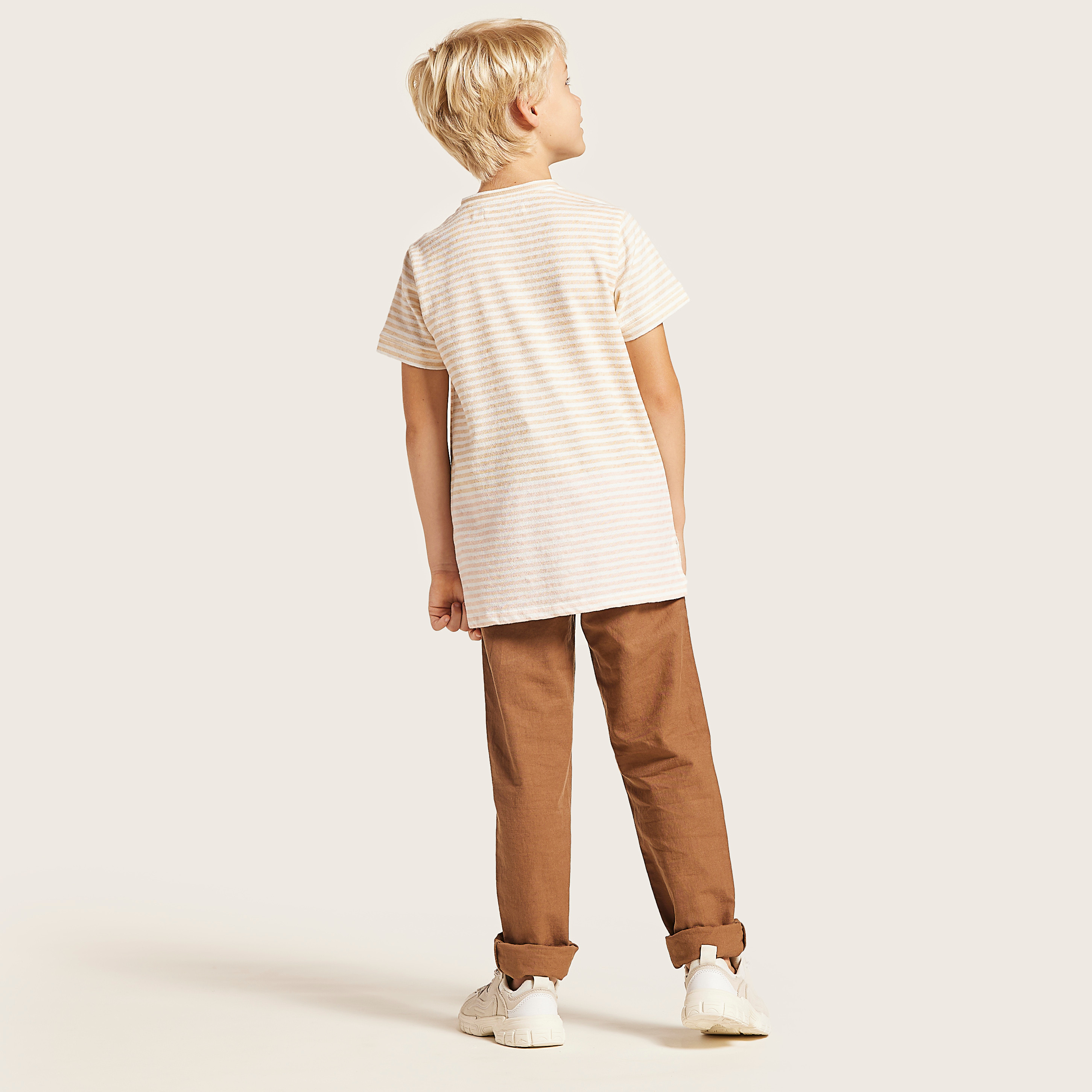 بنطلون سادة بخصر مطاطي وجيوب من إليجو-boys-clothing-bottoms-trousers-image-4