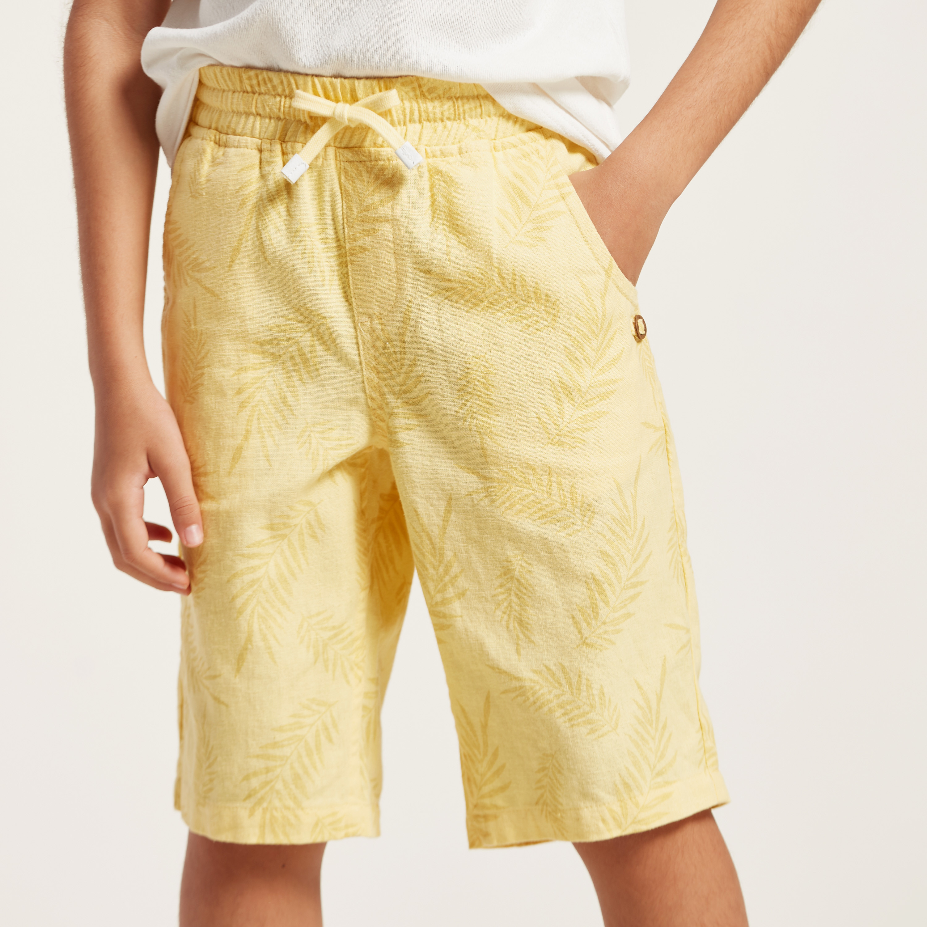 Eligo Printed Round Neck T-shirt and Shorts Set-boys-clothing-setsandcoords-image-4