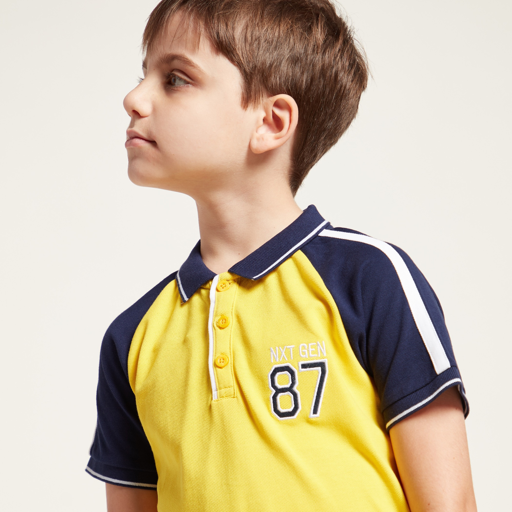Bossini Colourblocked Polo T-shirt with Short Sleeves-boys-clothing-tshirtsandpolos-image-2