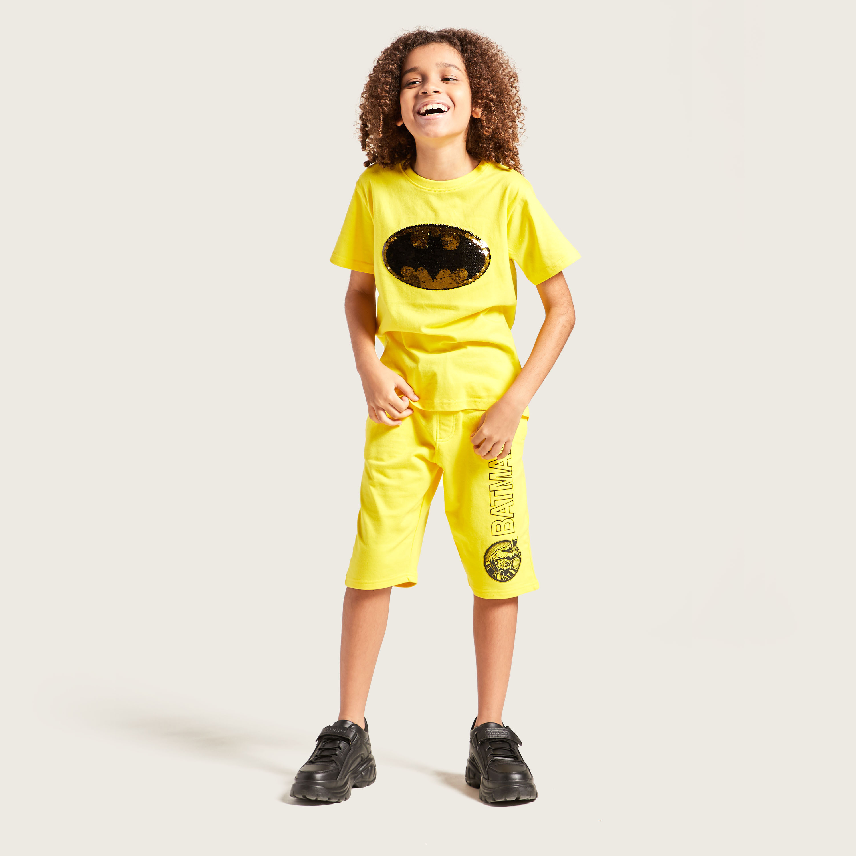 Bat Logo Embellished T-shirt with Round Neck and Short Sleeves-boys-clothing-tshirtsandpolos-image-1