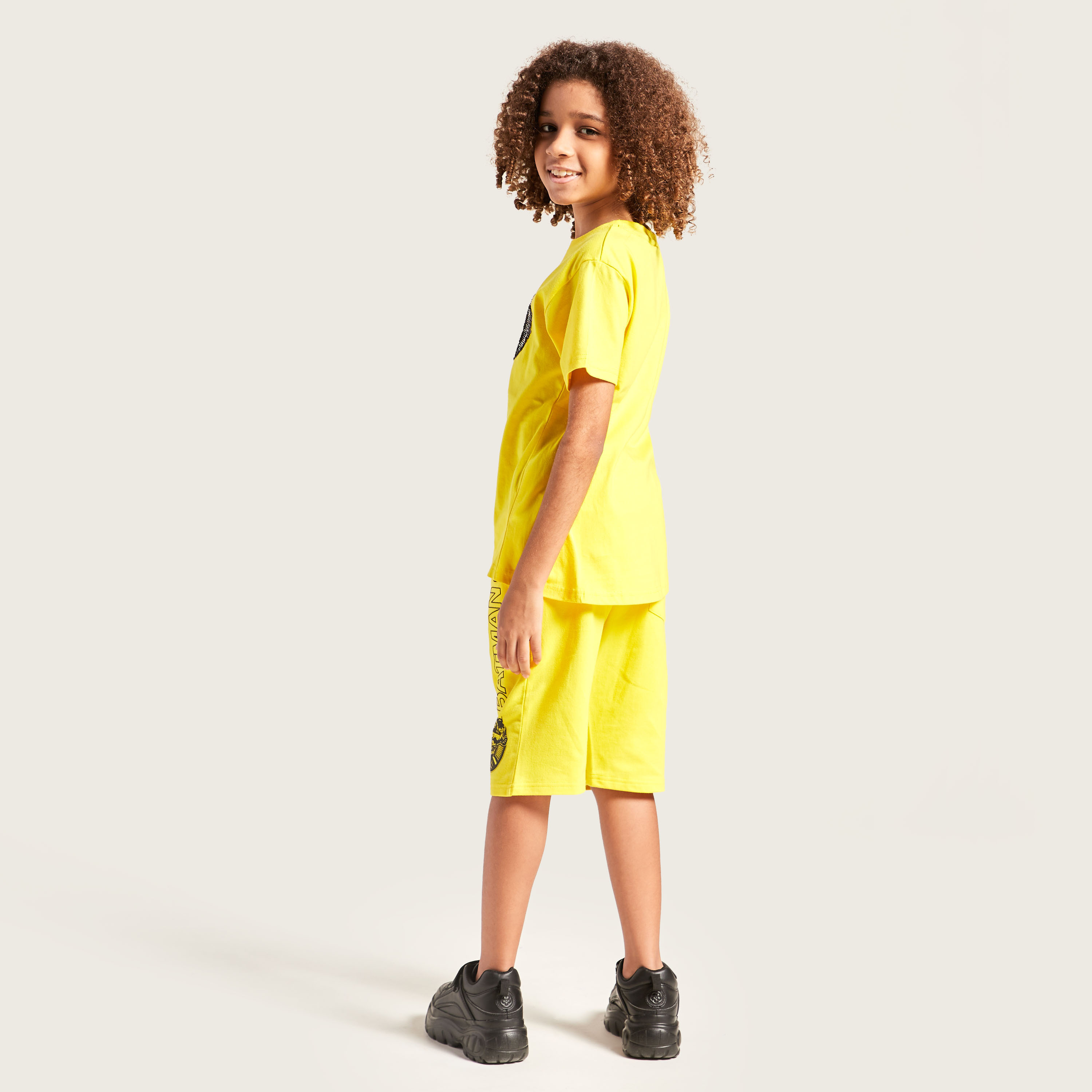 Bat Logo Embellished T-shirt with Round Neck and Short Sleeves-boys-clothing-tshirtsandpolos-image-4
