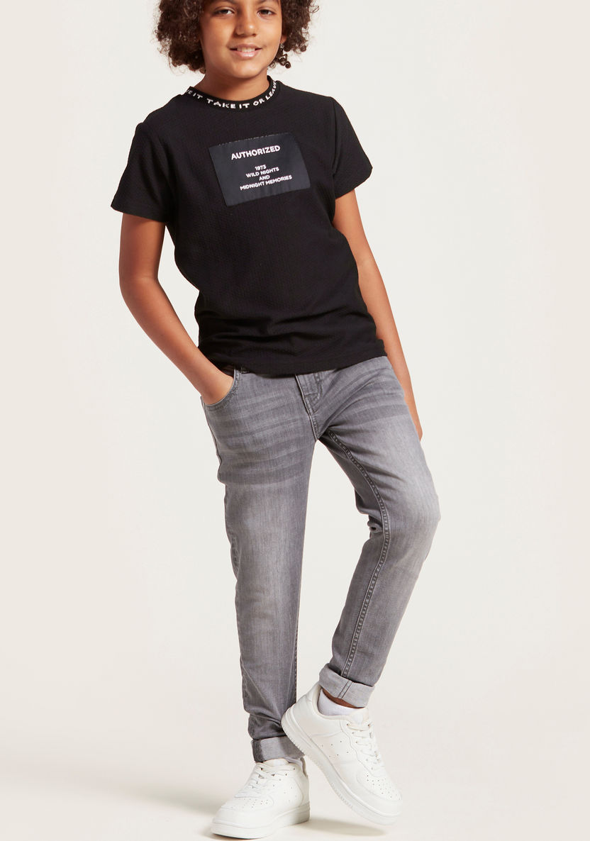 Iconic Text Print T-shirt with Crew Neck and Short Sleeves-T Shirts-image-2