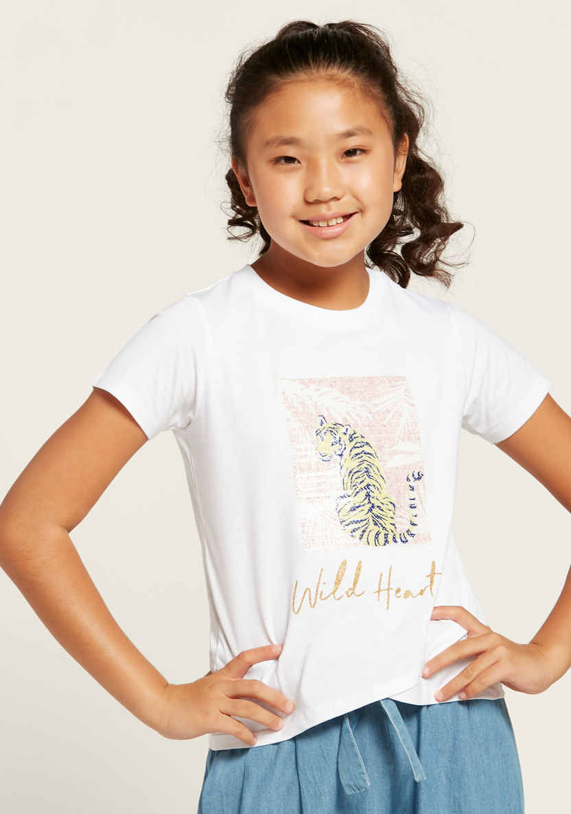Juniors Graphic Print T-shirt with Sequin Detail and Short Sleeves-T Shirts-image-2