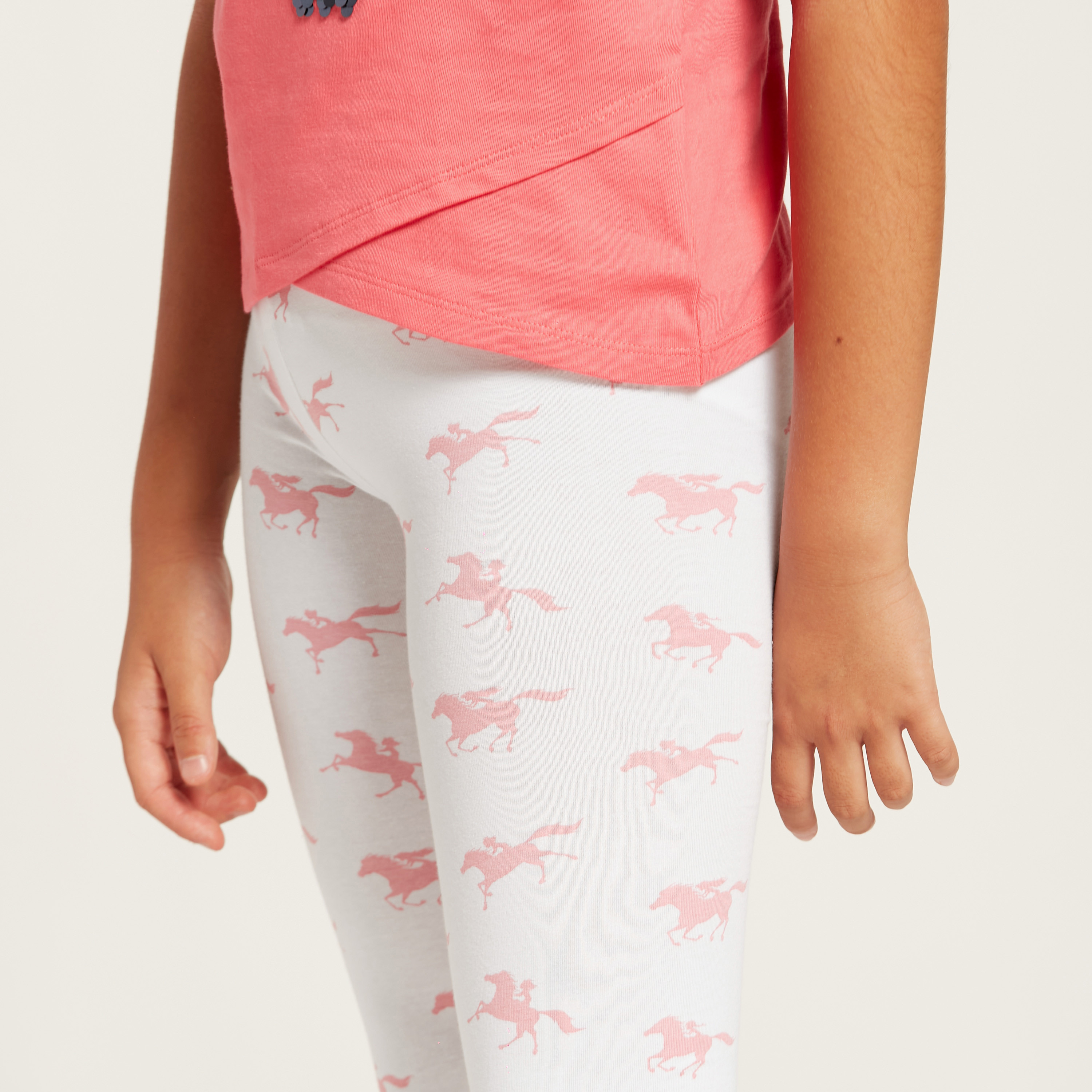 بنطلون ليقنز بخصر مطّاطي وطبعات بالكامل-girls-clothing-bottoms-leggings-image-3