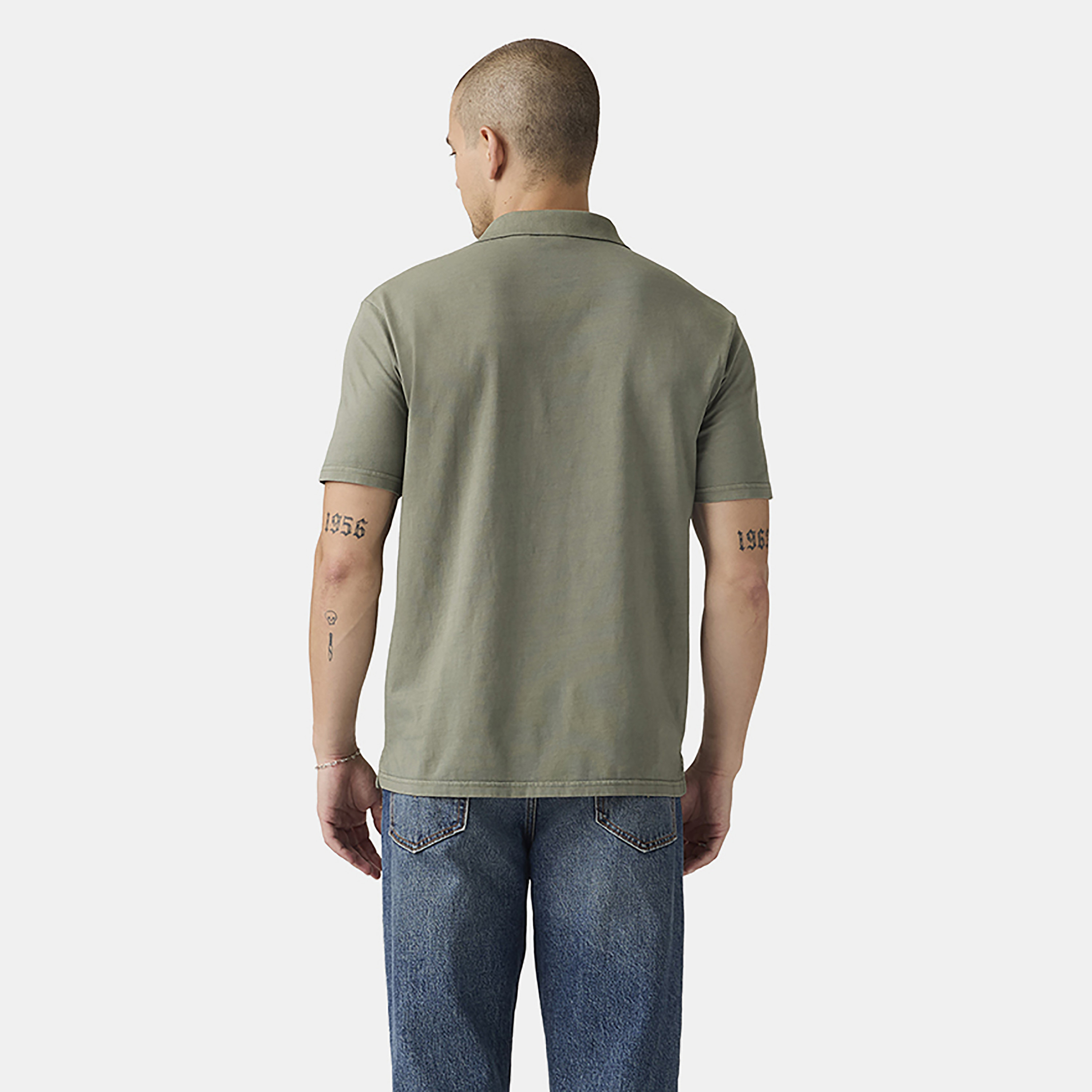 تي شيرت بولو رجالي سادة بأكمام قصيرة وياقة من ليفايس-men-clothing-tshirtsandpolos-polos-image-8